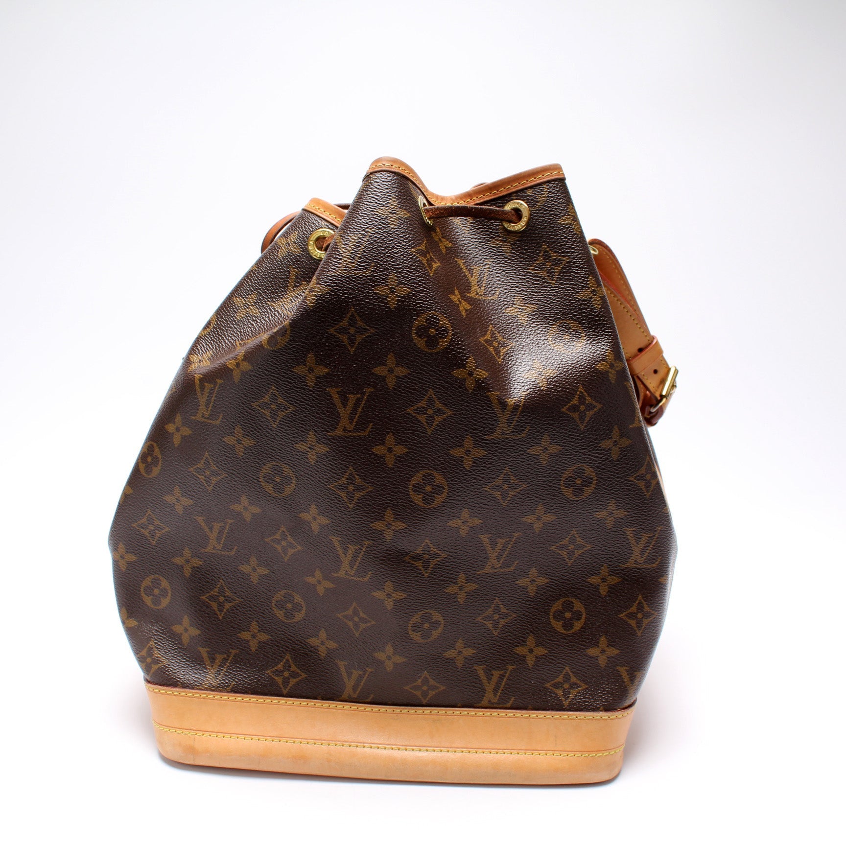 Louis Vuitton Noe Monogram Handbag Monogram 2