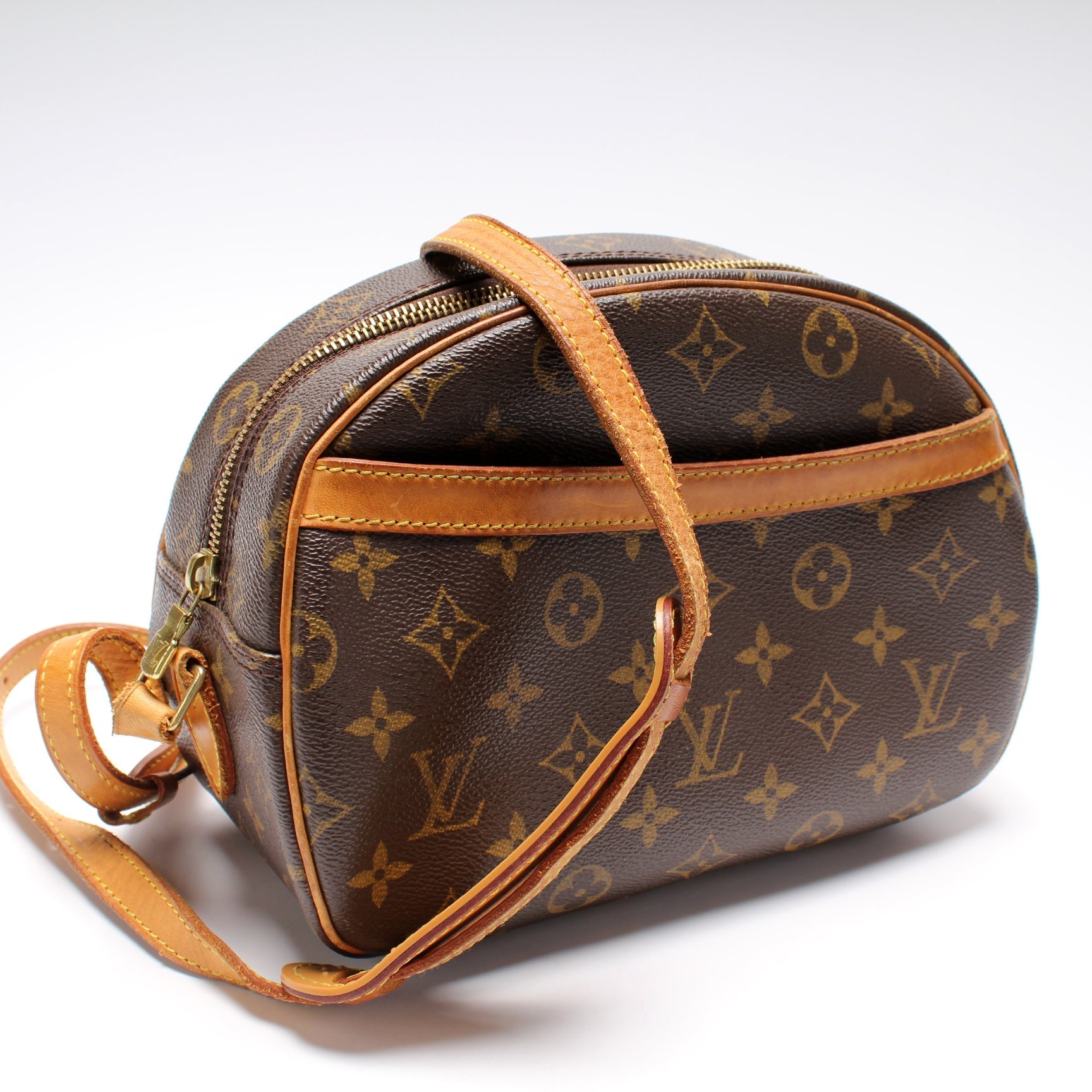 Louis Vuitton Blois Monogram Crossbody Bag Monogram 3