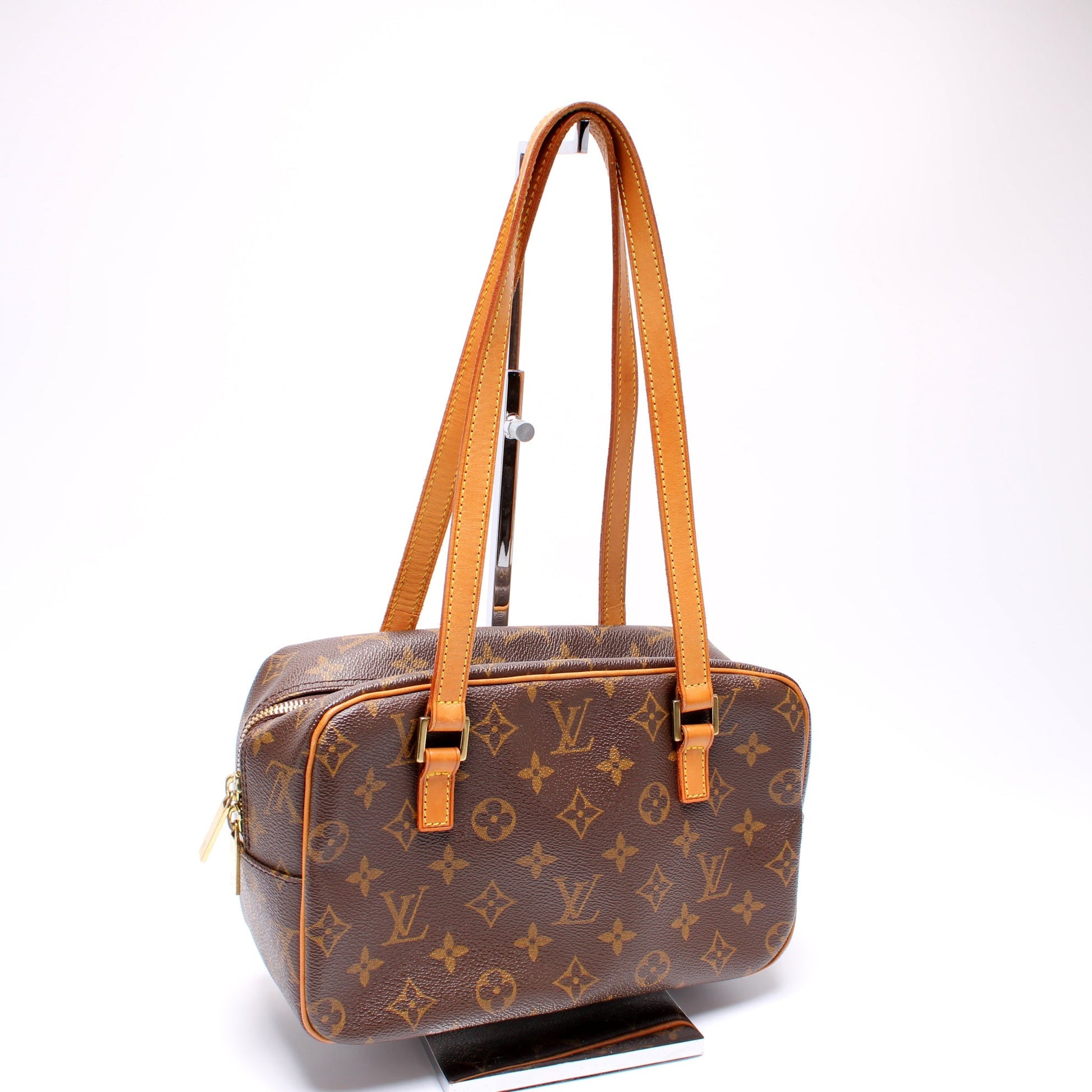 Louis Vuitton Cite MM Monogram Handbag Mm Monogram