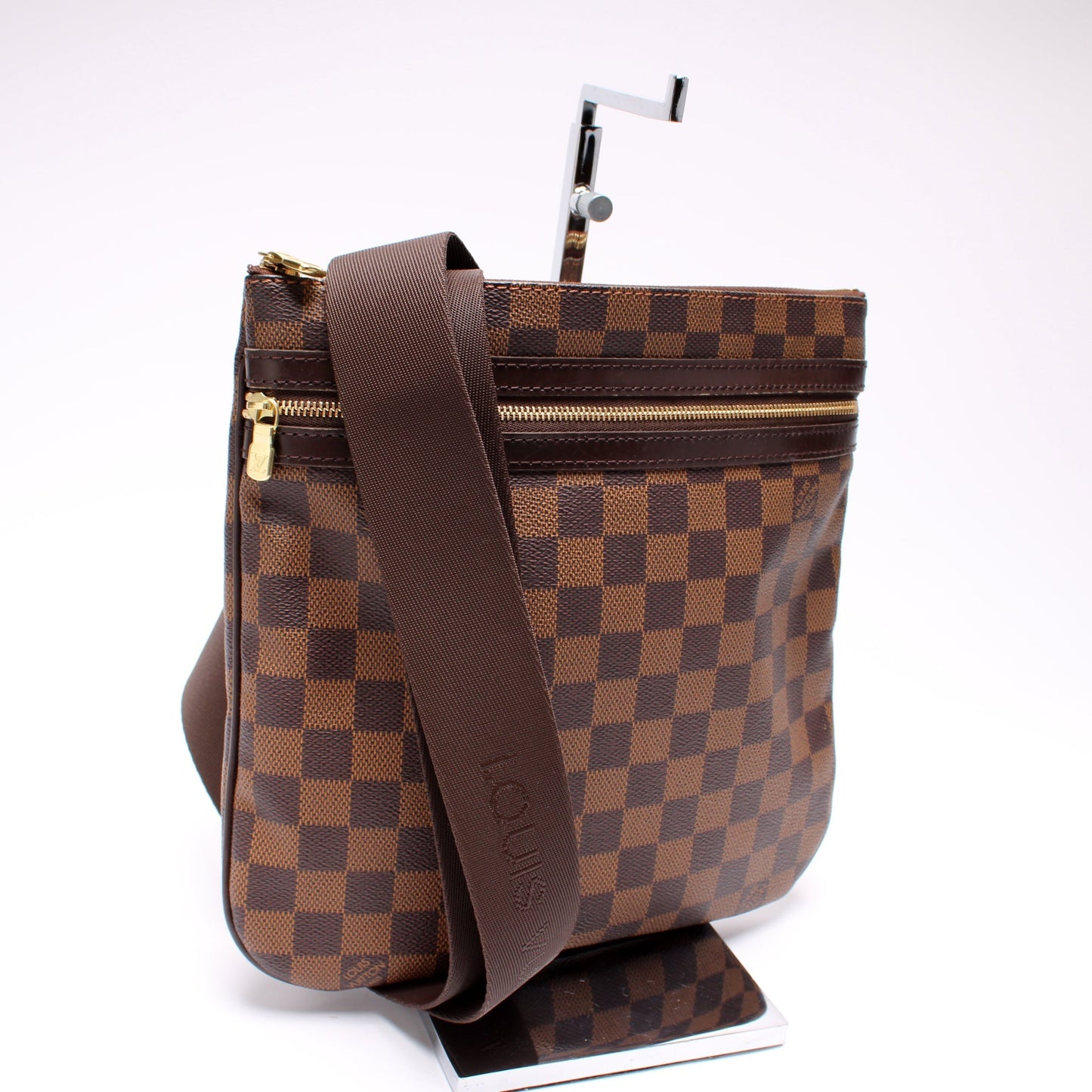Louis Vuitton Pochette Bosphore Ebene Damier Clutch Bag Ebene 18