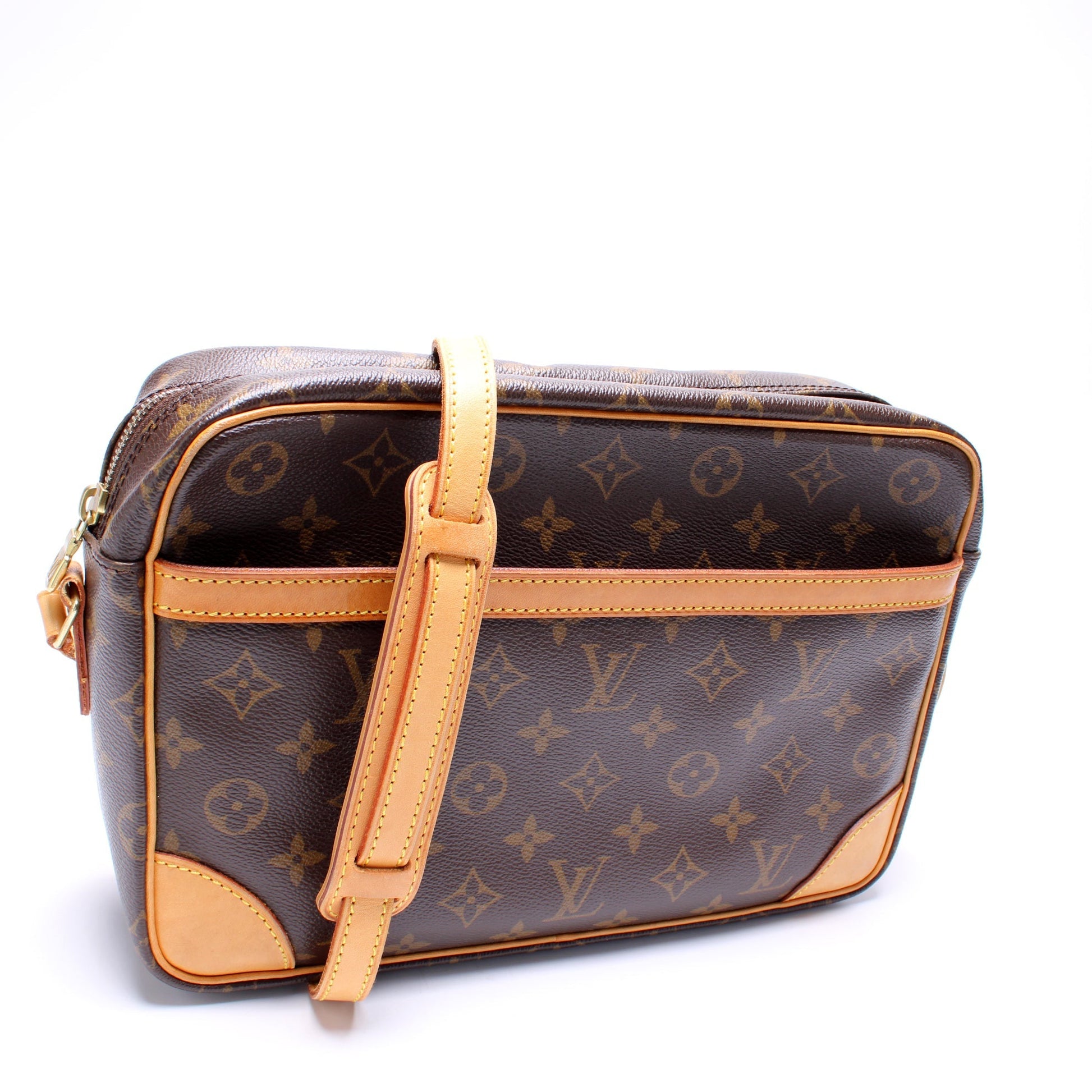 Louis Vuitton Trocadero 30 Monogram Handbag Monogram 5