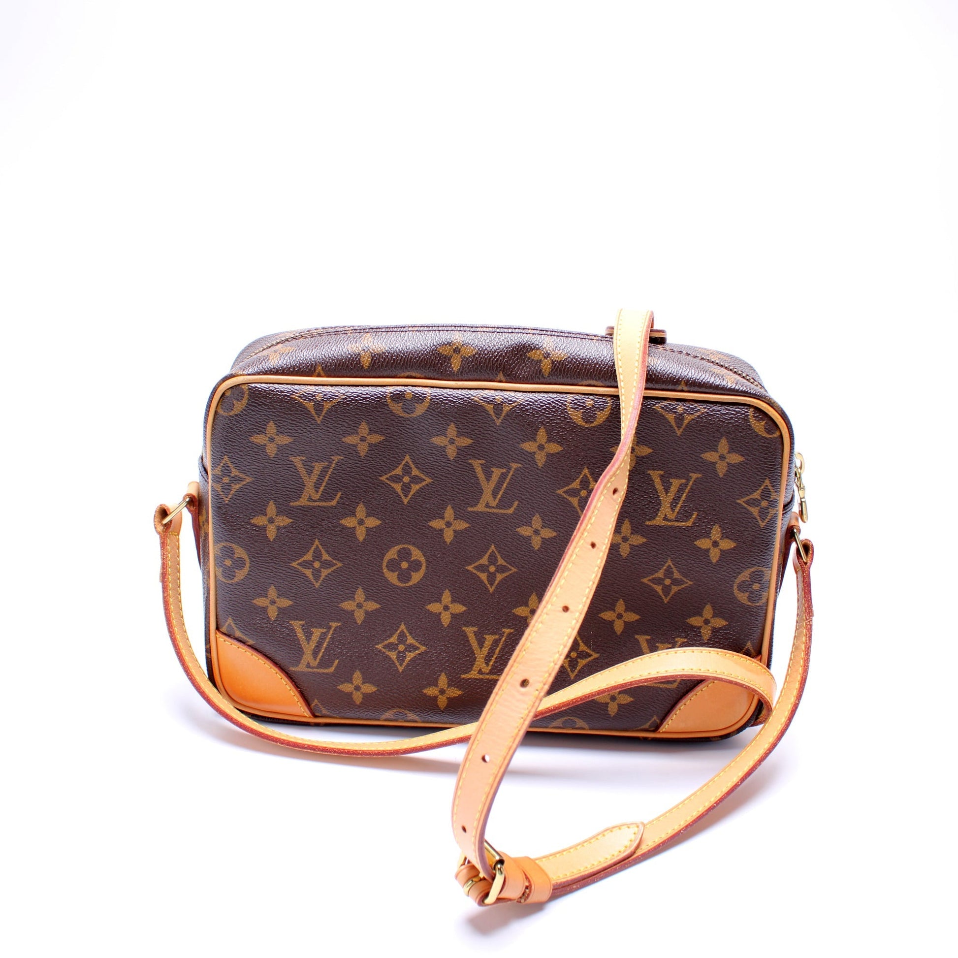 Louis Vuitton Trocadero 27 Monogram Handbag Monogram 22