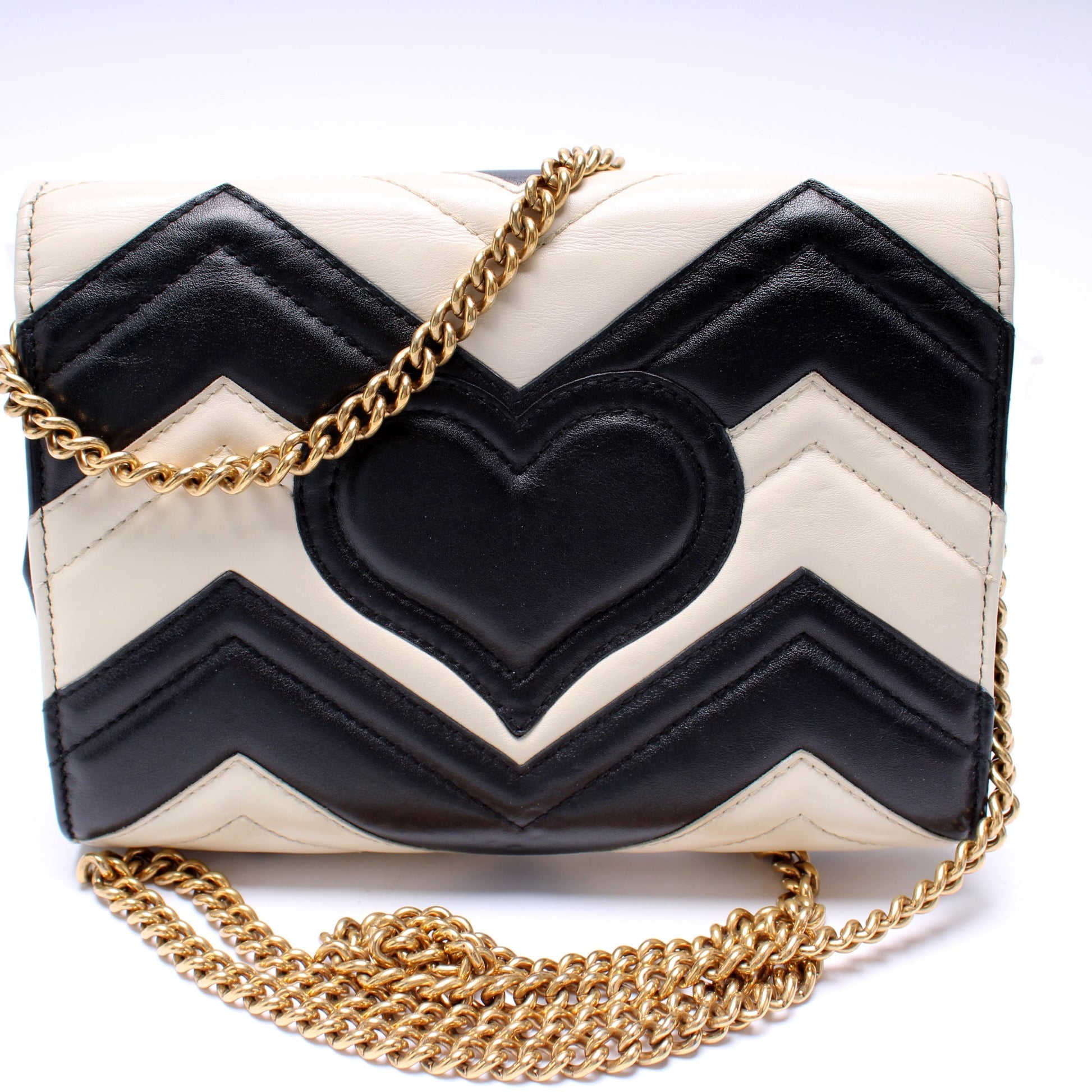 Gucci Marmont Chain Wallet Case Wallet 14