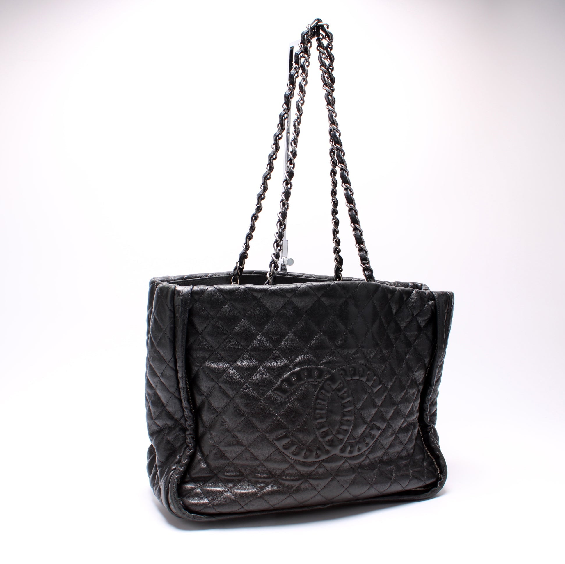 Chanel Istanbul Shopping 15M Tote Bag
