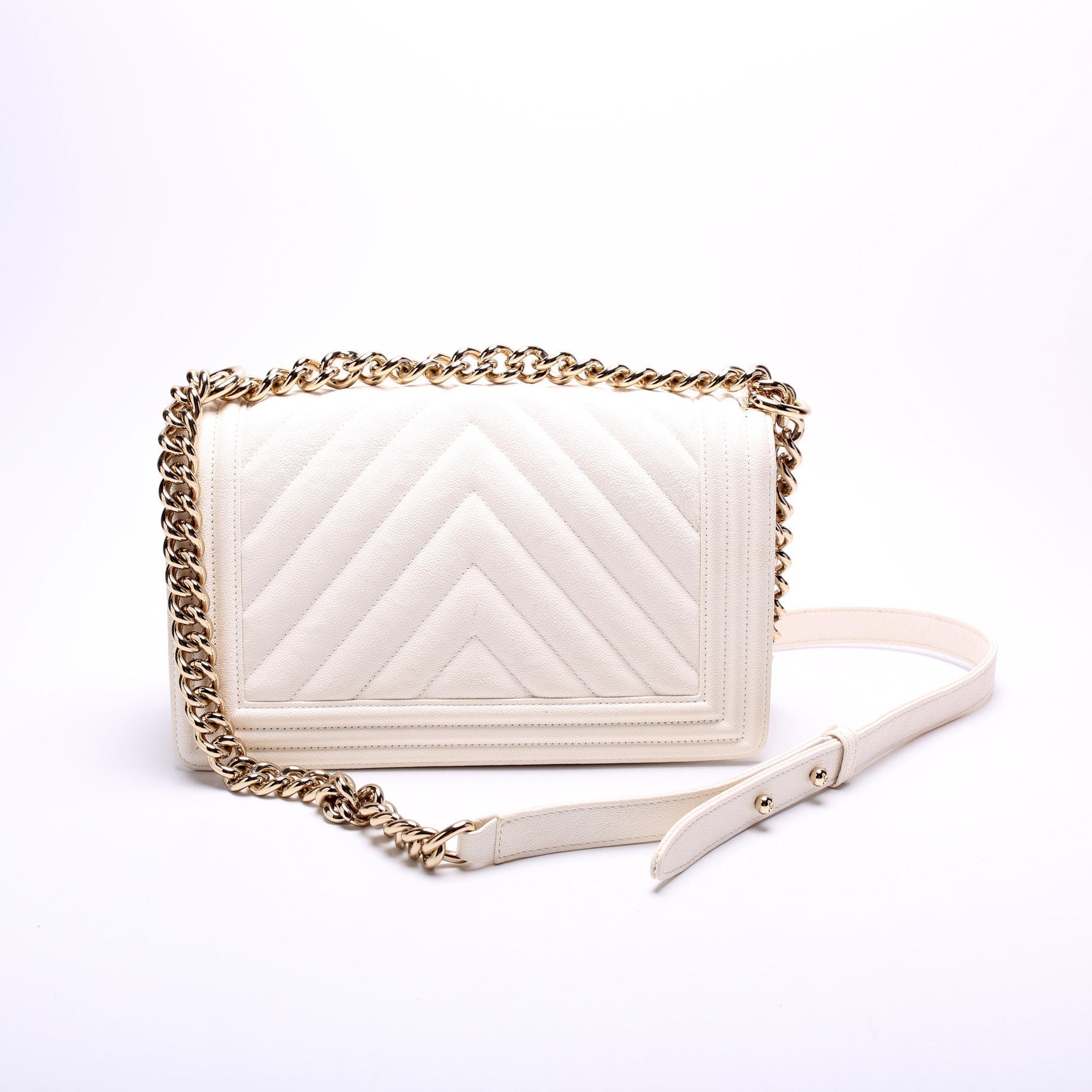 Chanel Boy Flap Chevron Caviar 25-29M Handbag