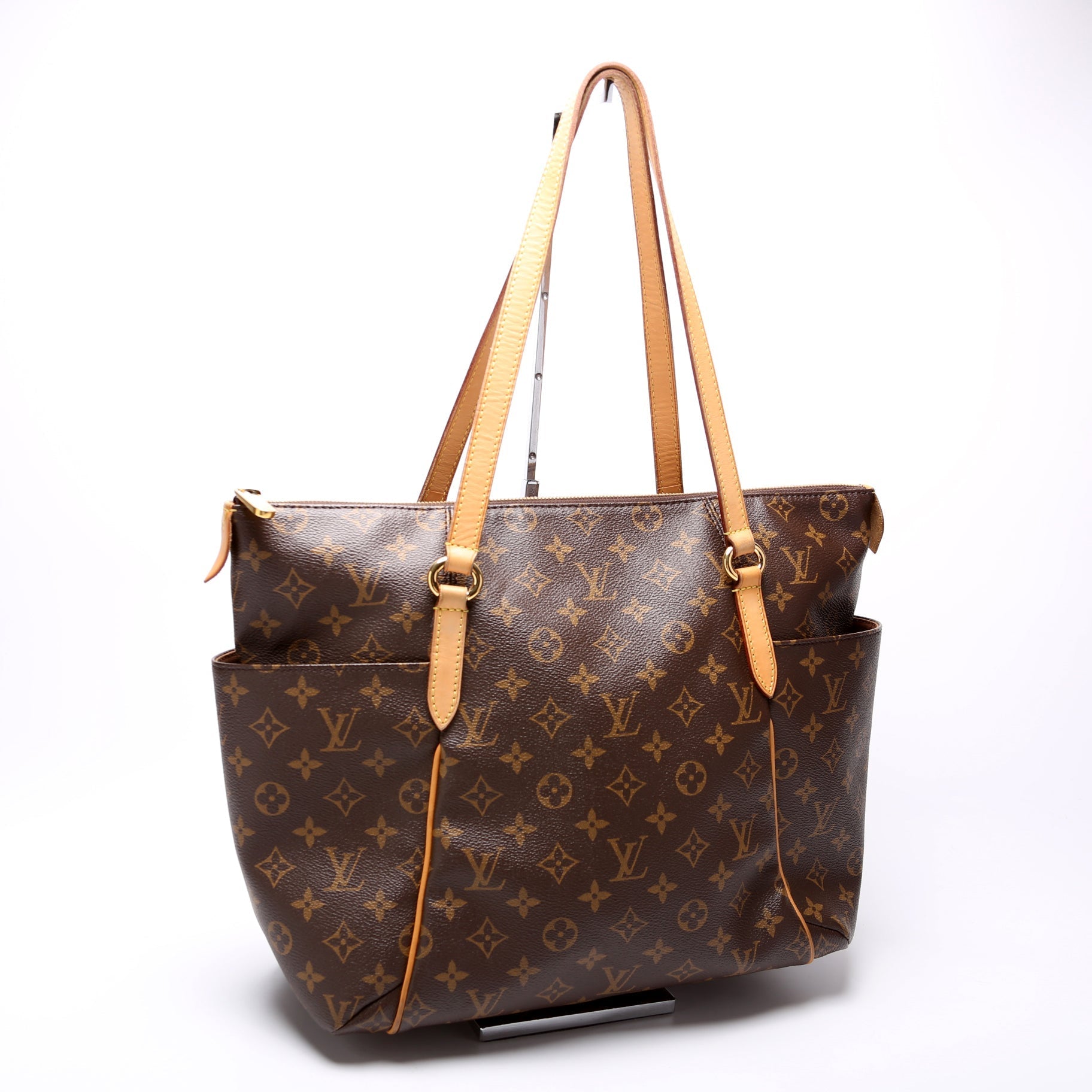 Louis Vuitton Totally Monogram MM Handbag Monogram 5