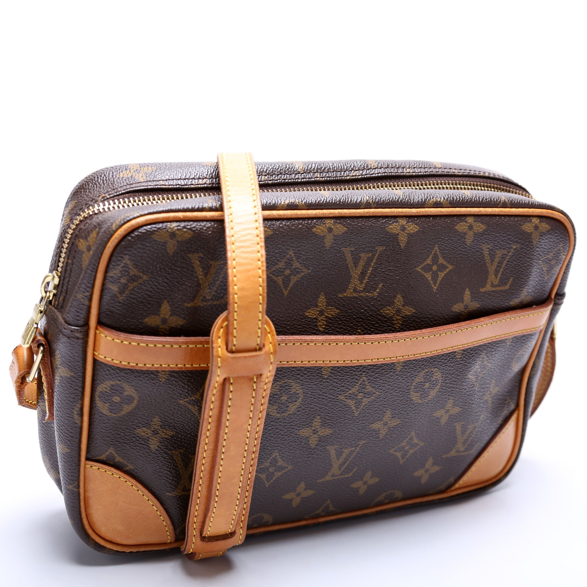 Louis Vuitton Trocadero 27 Monogram Handbag Monogram 4