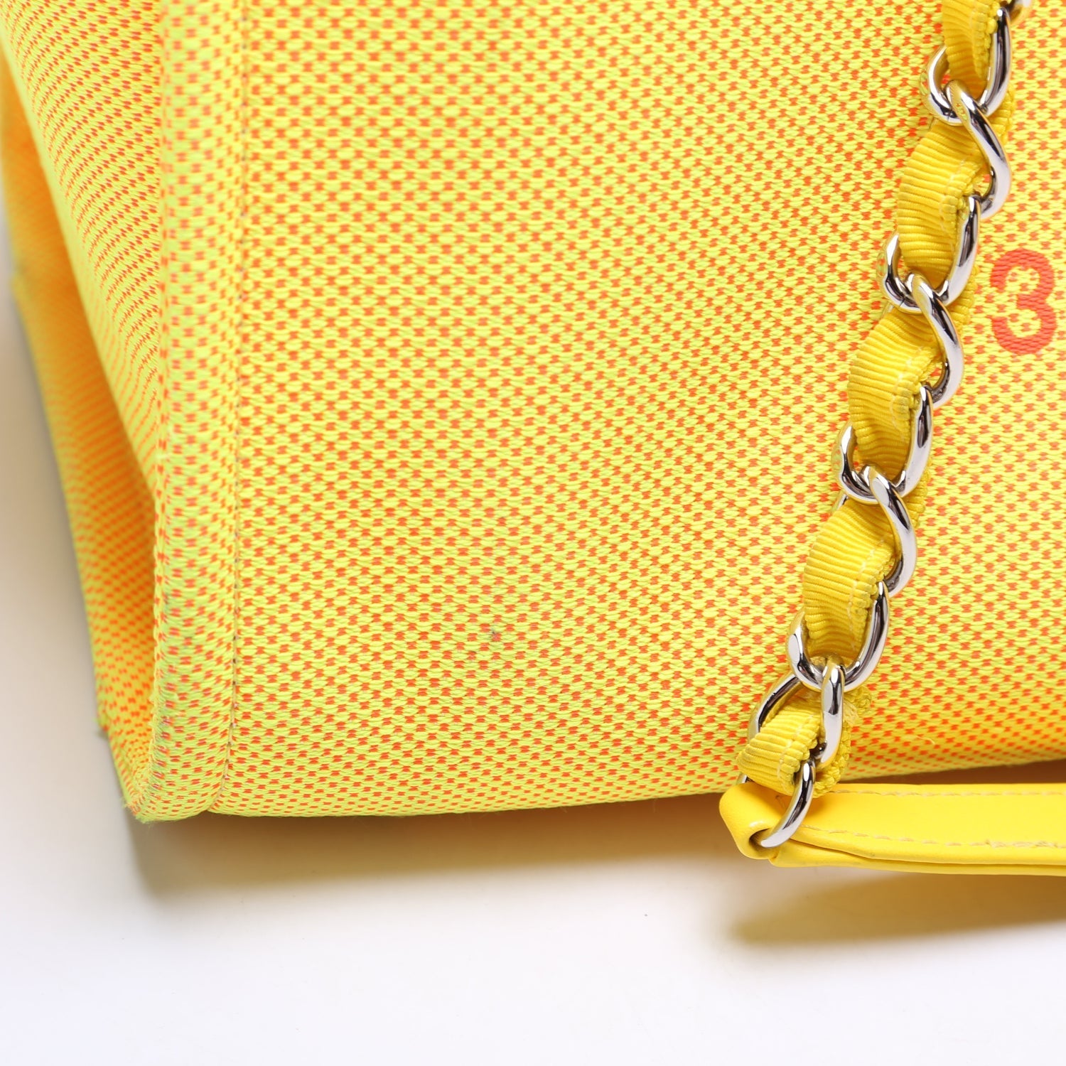 Chanel Deauville Mixed Fabrics 31M Handbag