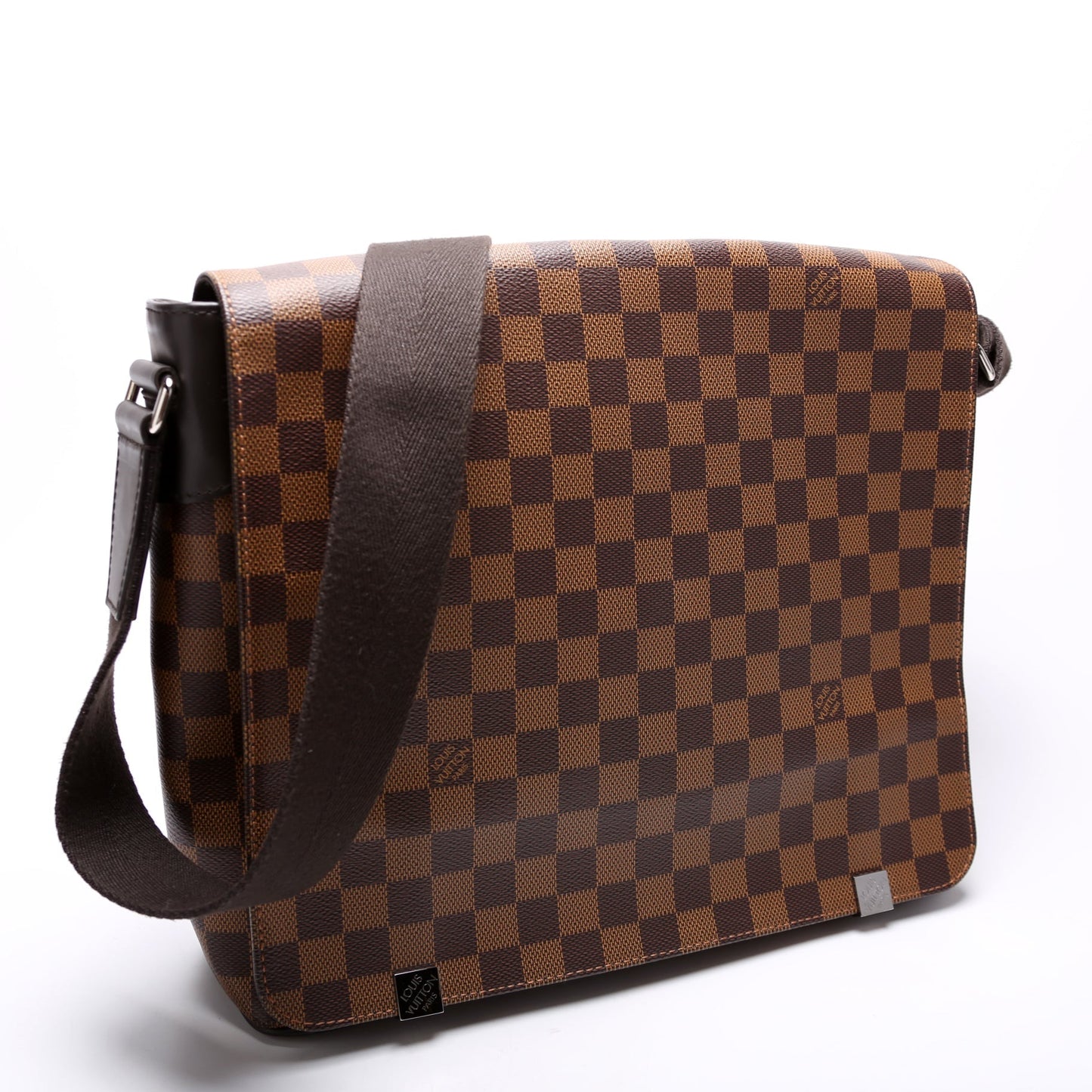 Louis Vuitton District MM Ebene Damier Handbag