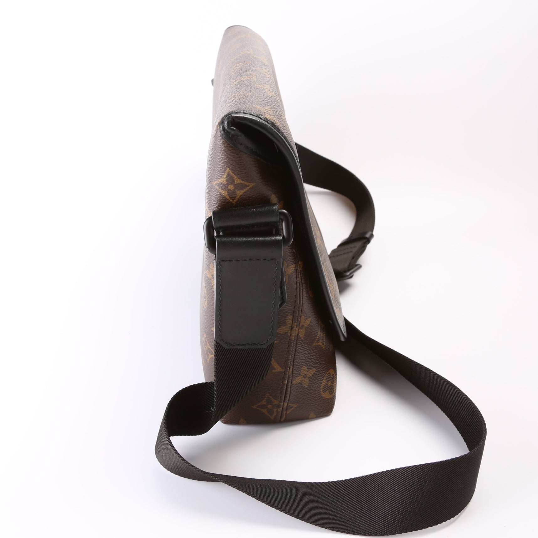 Louis Vuitton Magnetic Messenger Macassar Monogram Crossbody Bag Monogram Macassar