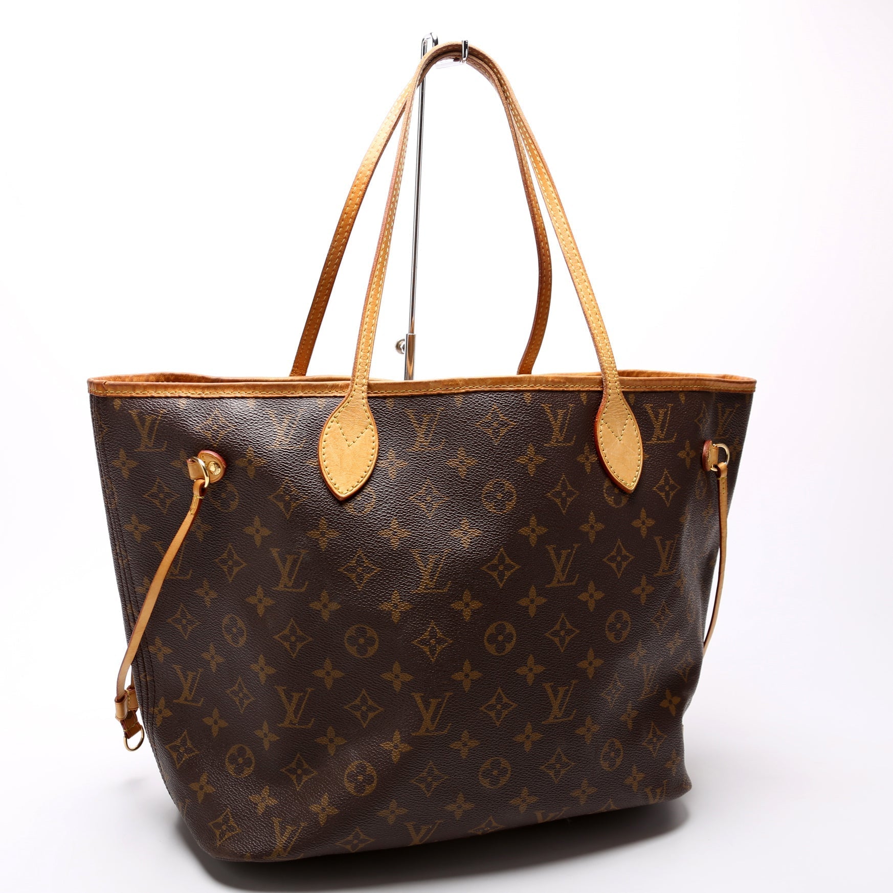 Louis Vuitton Neverfull MM Monogram Tote Bag Monogram 40