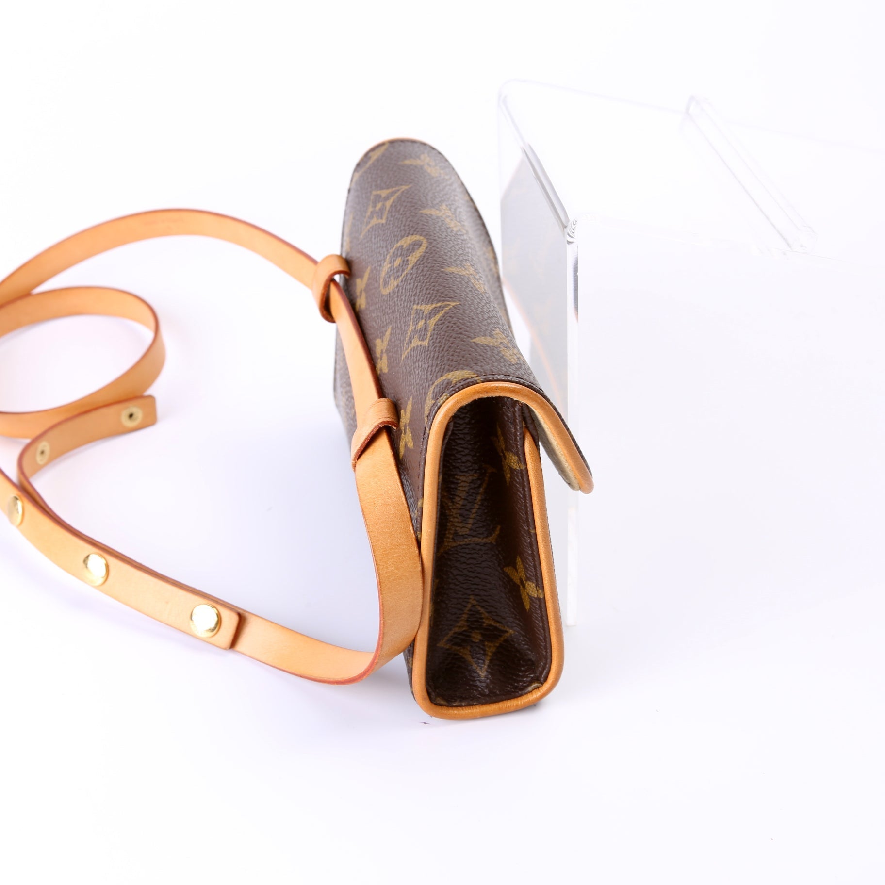 Louis Vuitton Pochette Florentine Monogram Clutch Bag Monogram 15