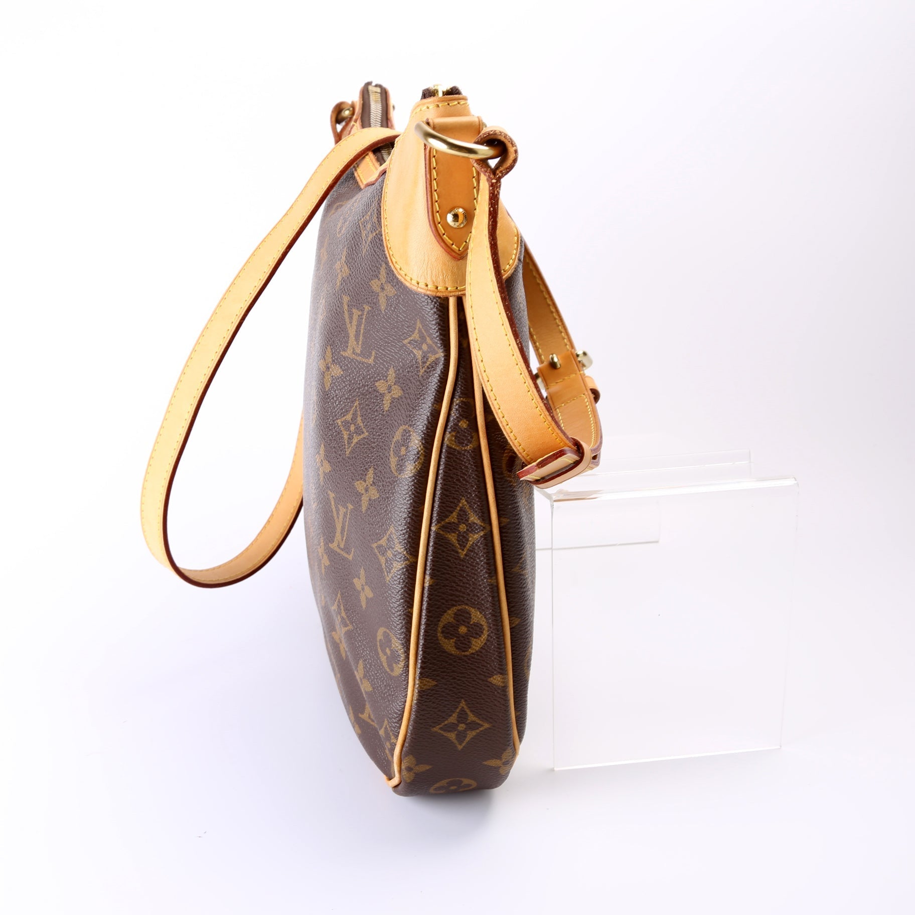 Louis Vuitton Odeon PM Monogram Handbag Monogram 36