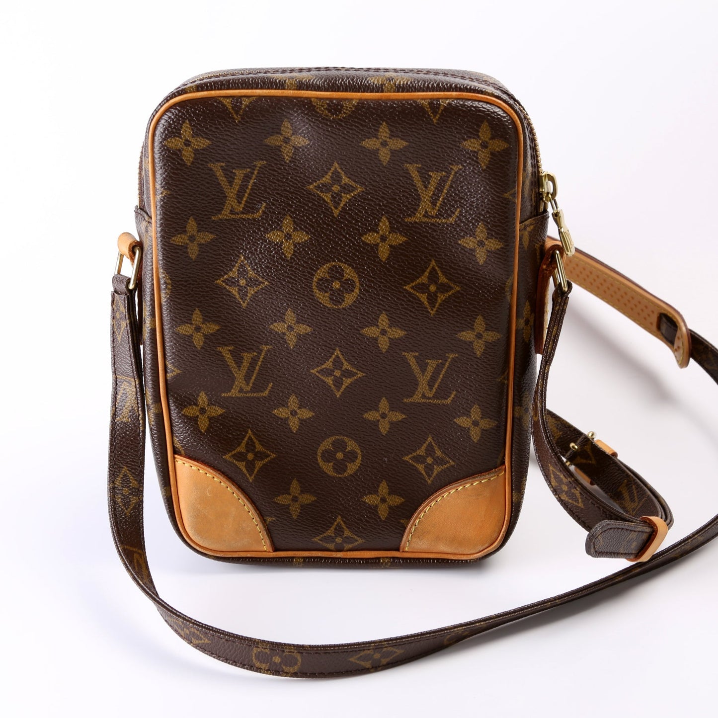 Louis Vuitton Amazone Monogram Handbag Monogram 2