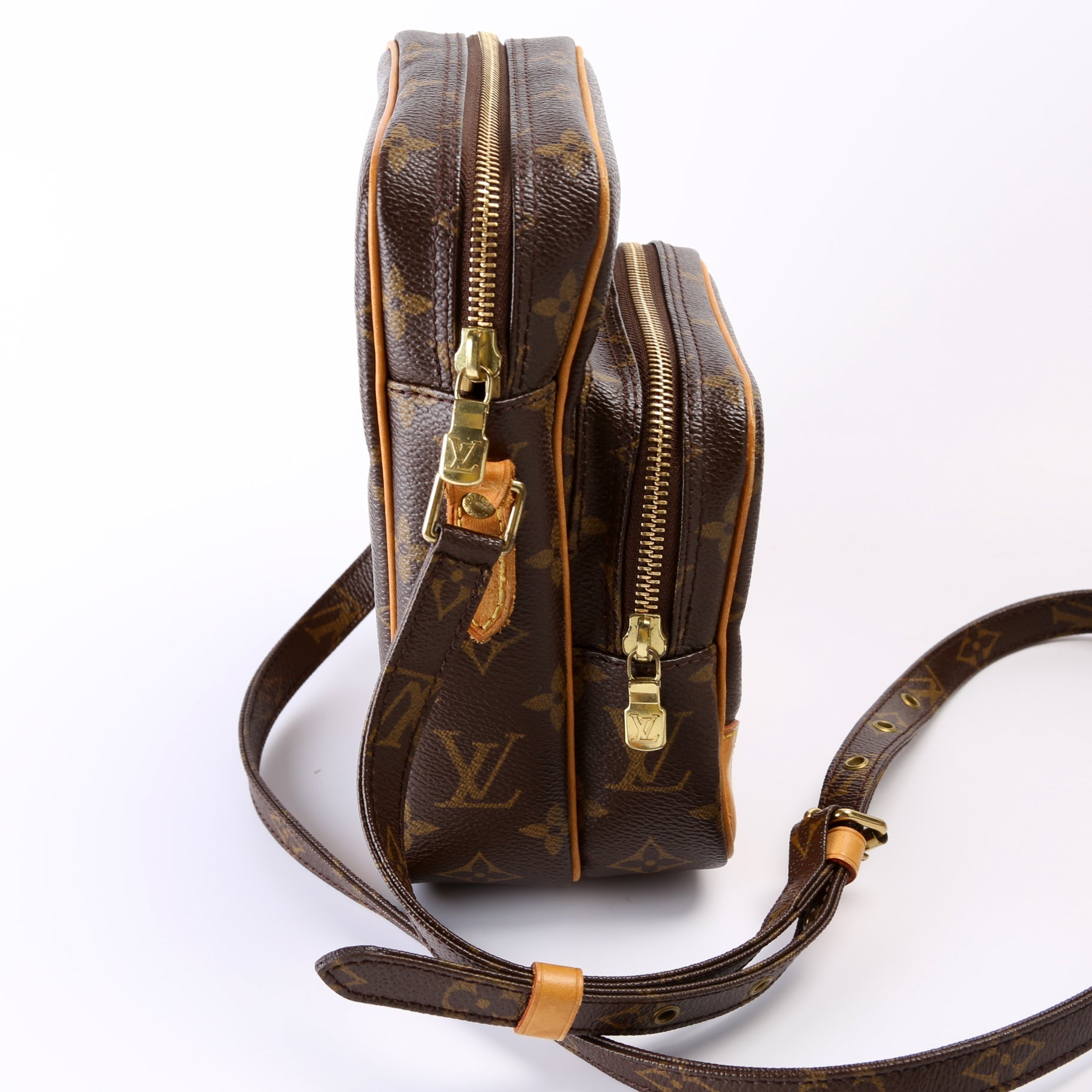 Louis Vuitton Amazone Monogram Handbag Monogram 2