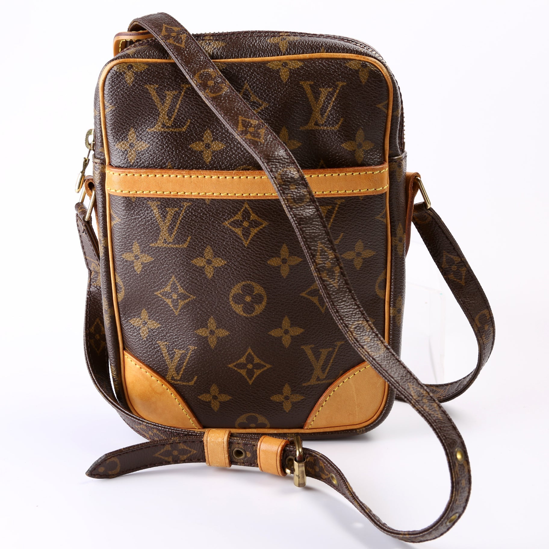 Louis Vuitton Danube Monogram Handbag Monogram 9