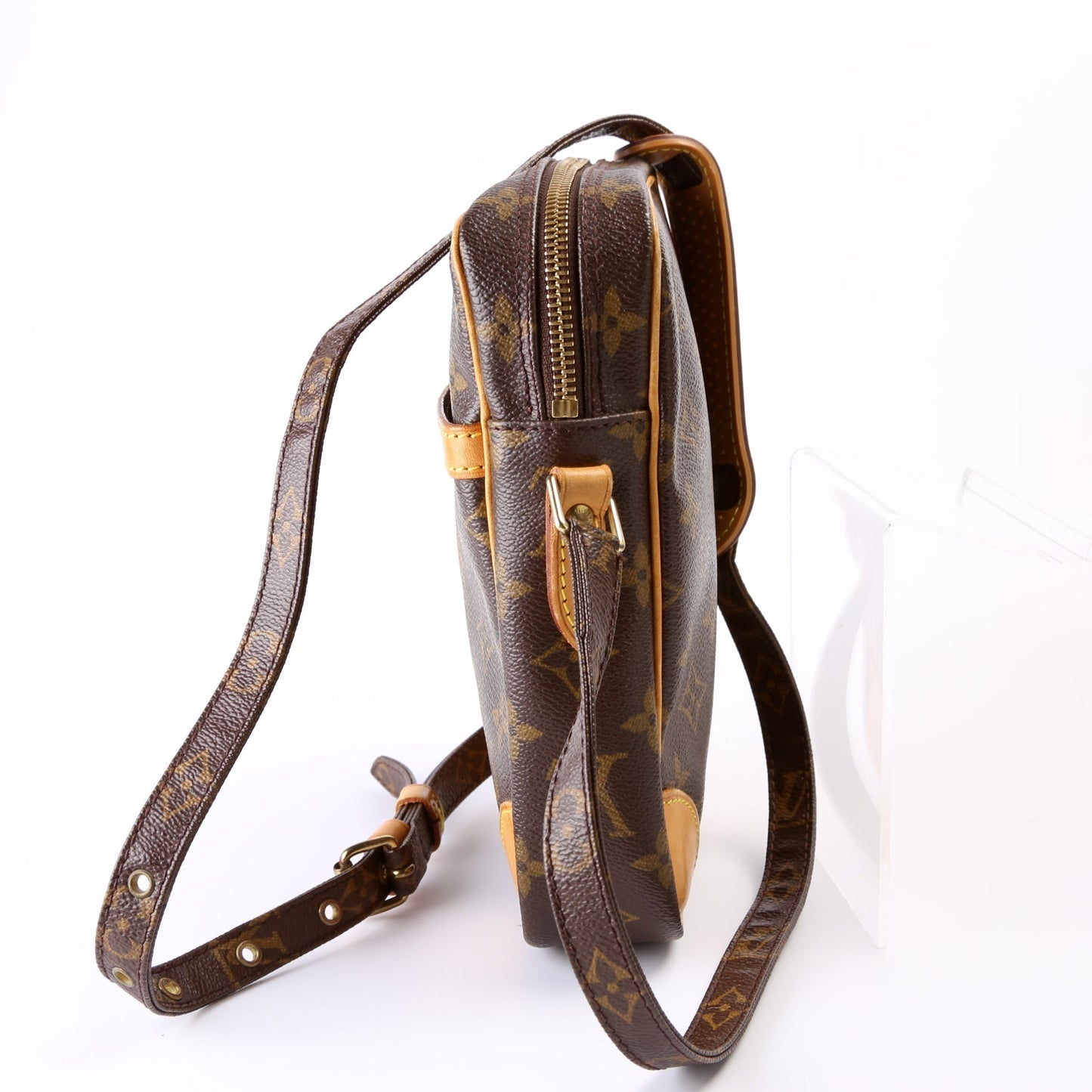 Louis Vuitton Danube Monogram Handbag Monogram 9