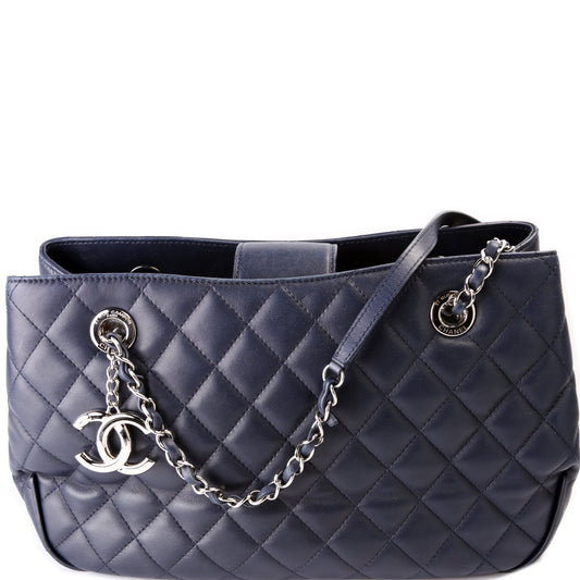 Chanel Chic Shopping Lambskin Tote Bag