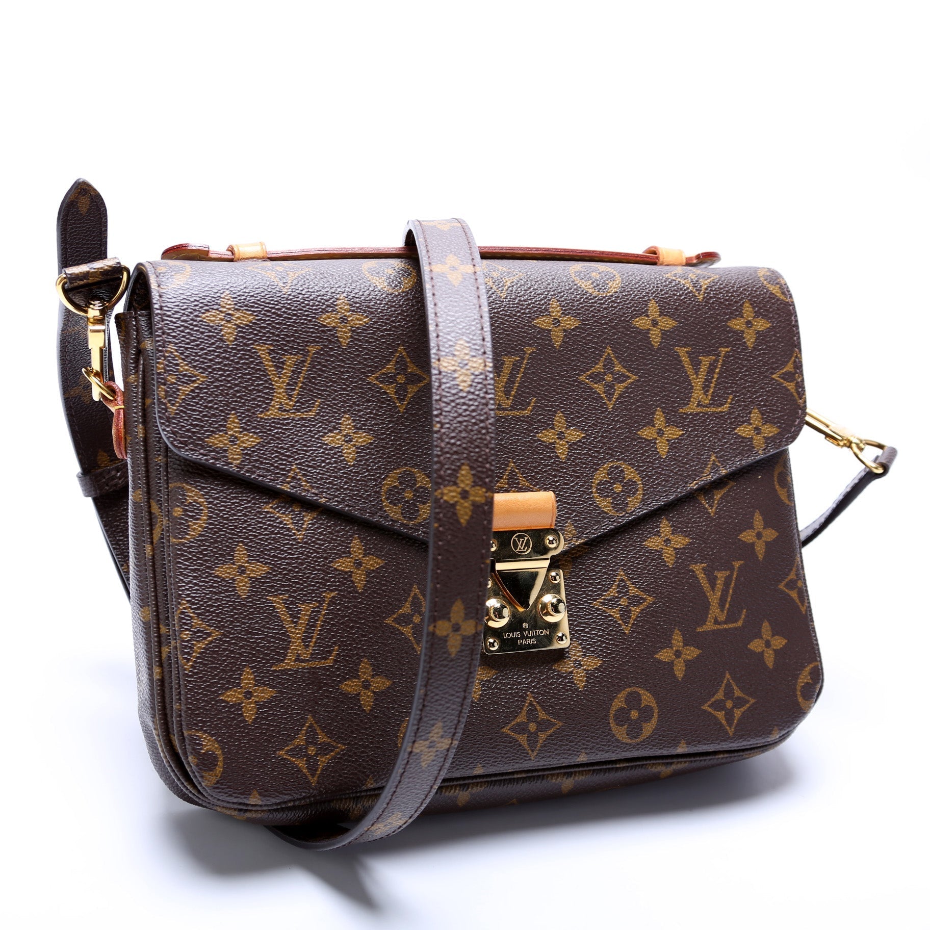 Louis Vuitton Pochette Metis Monogram Clutch Bag Monogram 56
