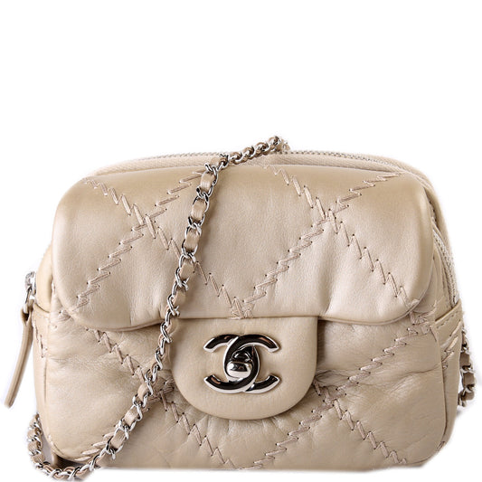 Chanel Ultimate Stitch Flap WOC 15M Clutch Bag
