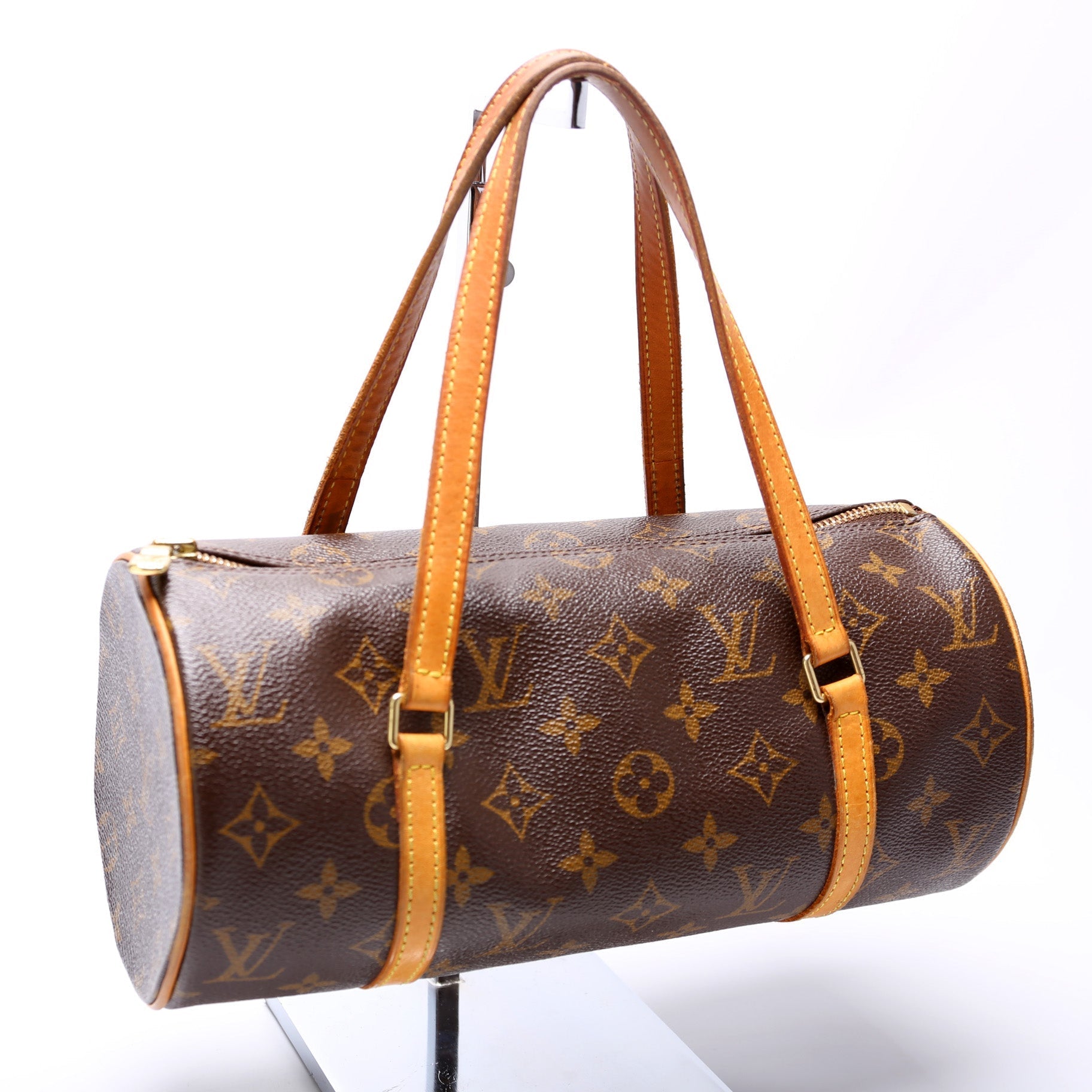 Louis Vuitton Papillon 26 10.5in Monogram Handbag Monogram 3