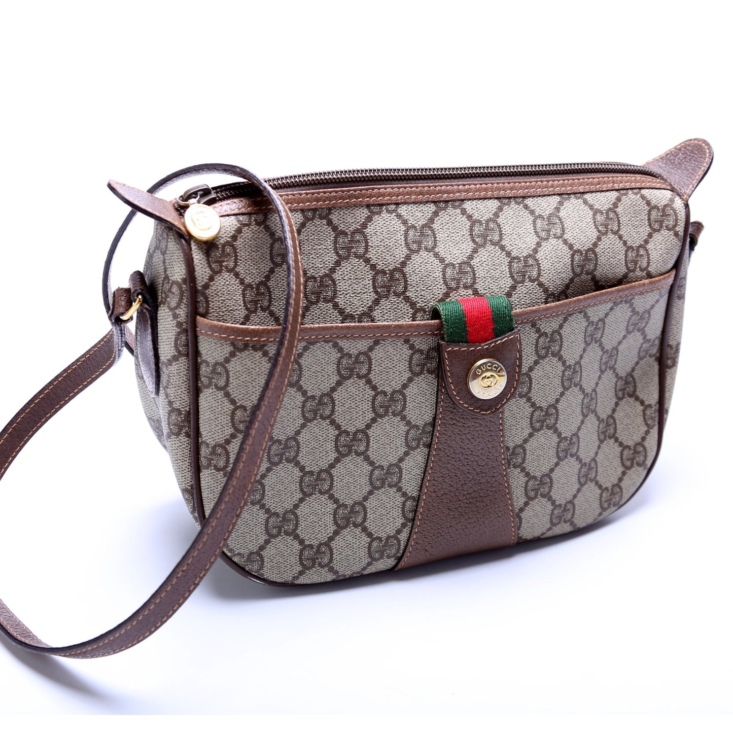 Gucci 001.56. Supreme Messenger Travel Bag