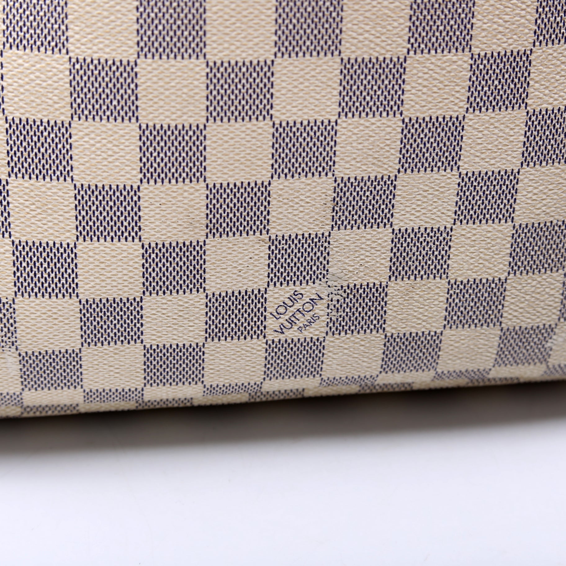 Louis Vuitton Neverfull MM Azur Damier Tote Bag Azur 27