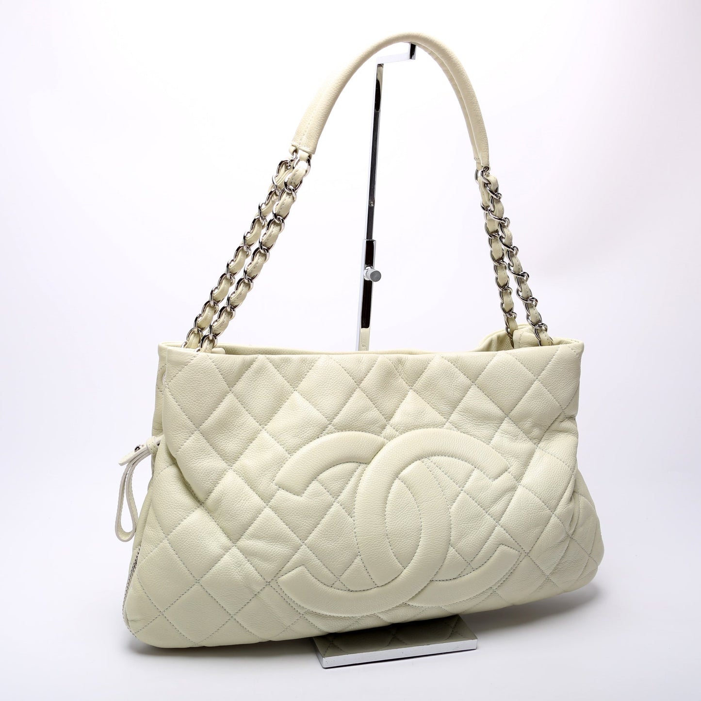 Chanel Zip Around Expandable Shoulder Bag