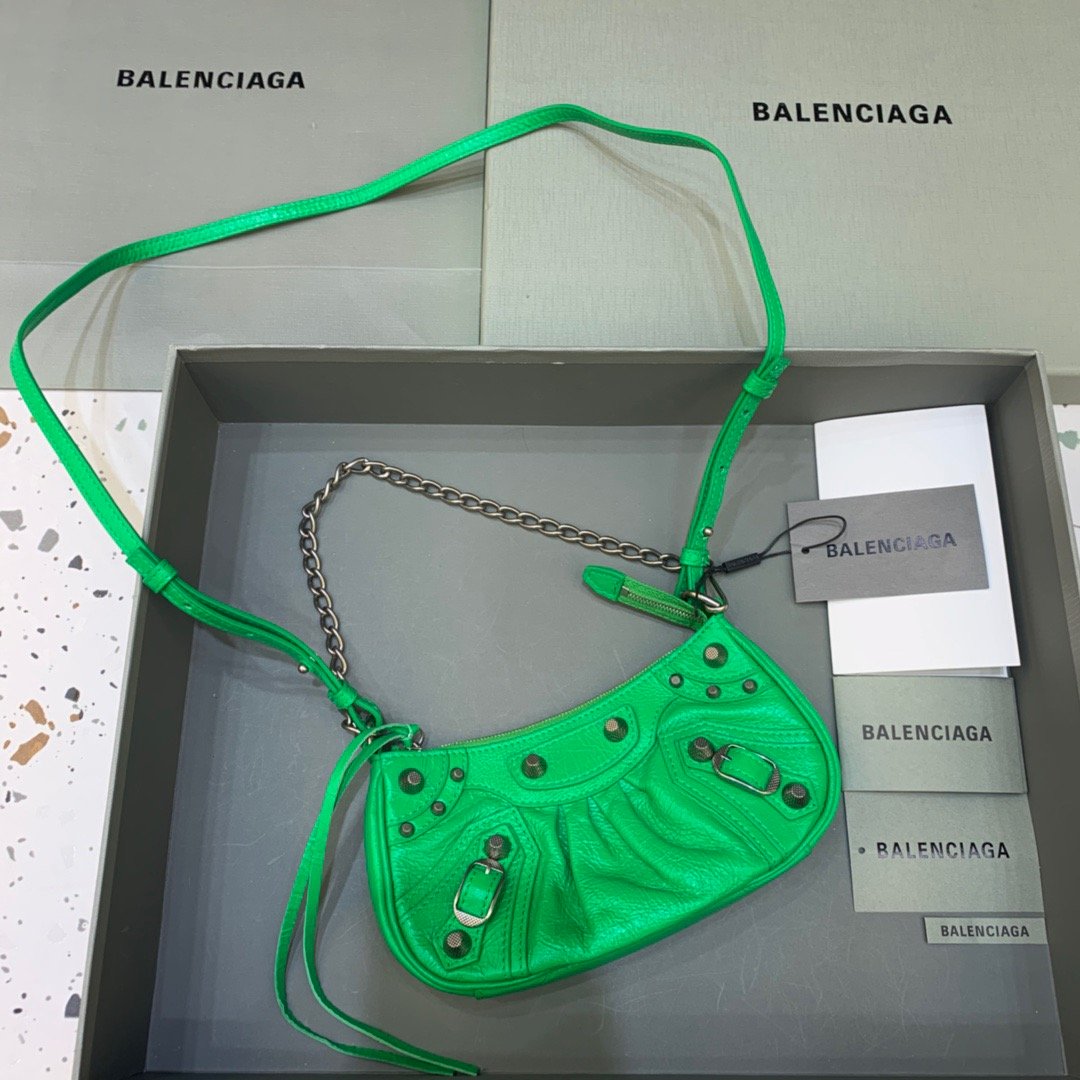 Top Quality Le Cagole Bag With In Green Mini Travel Bag
