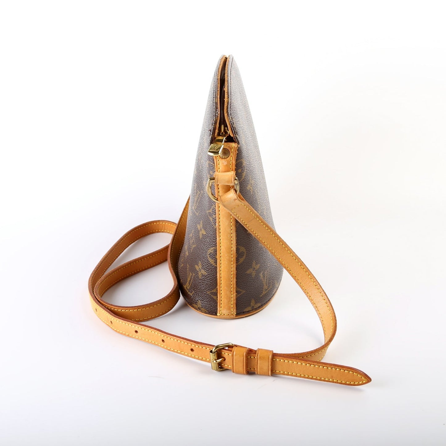 Louis Vuitton Drouot Monogram Handbag Monogram 8