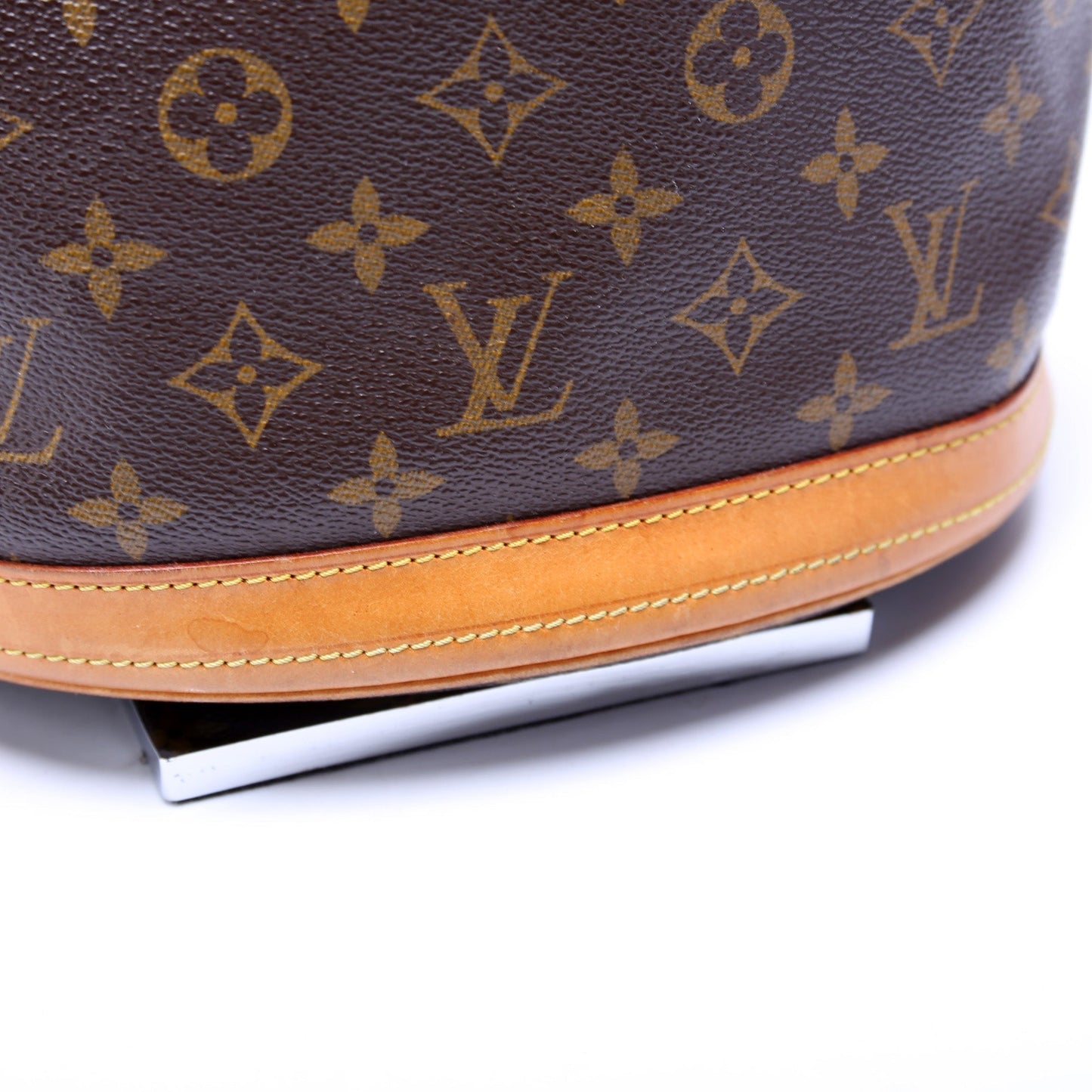 Louis Vuitton Bucket PM Monogram Bucket Bag Monogram 2