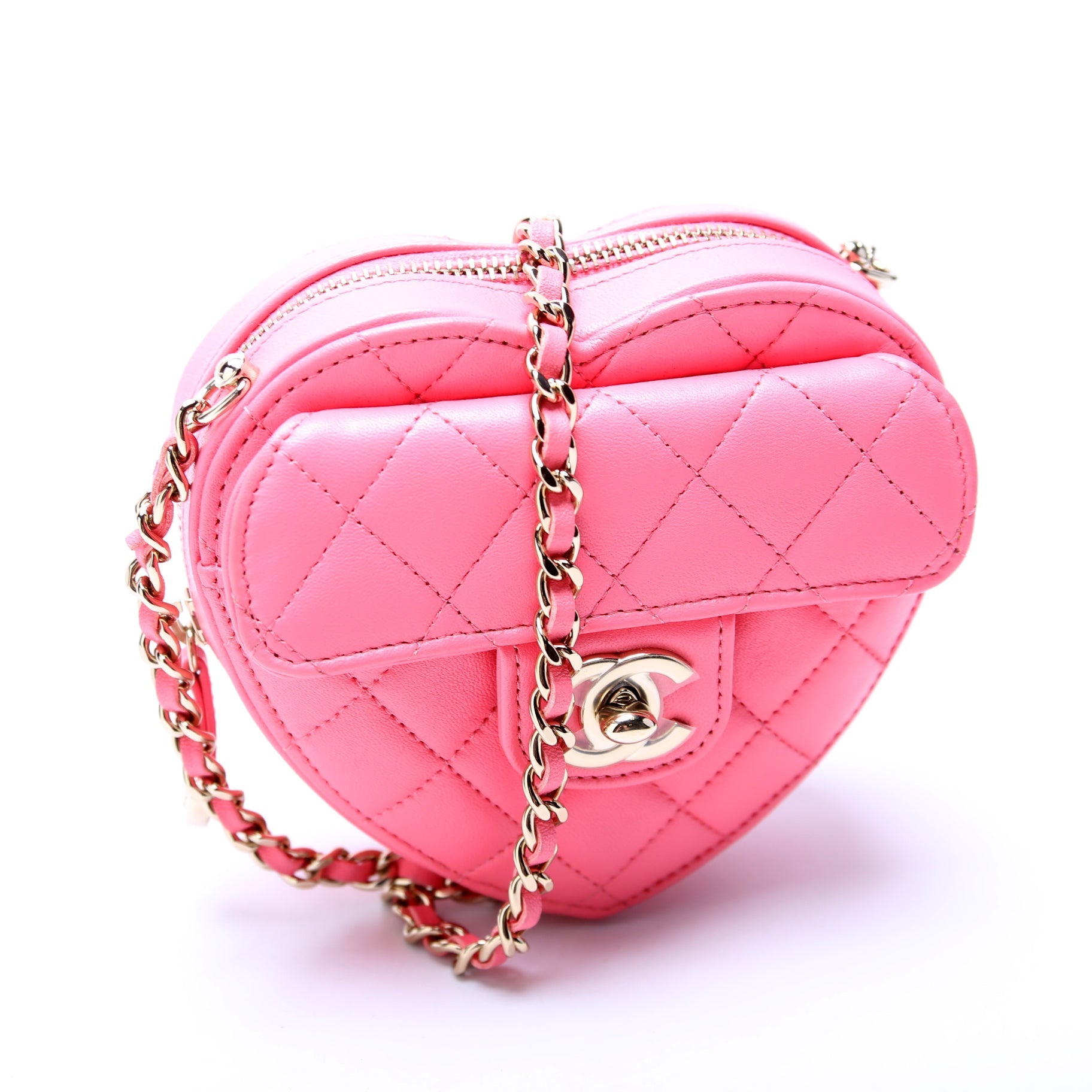 Chanel CC Love Heart Quilted Lambskin 32M Clutch Bag