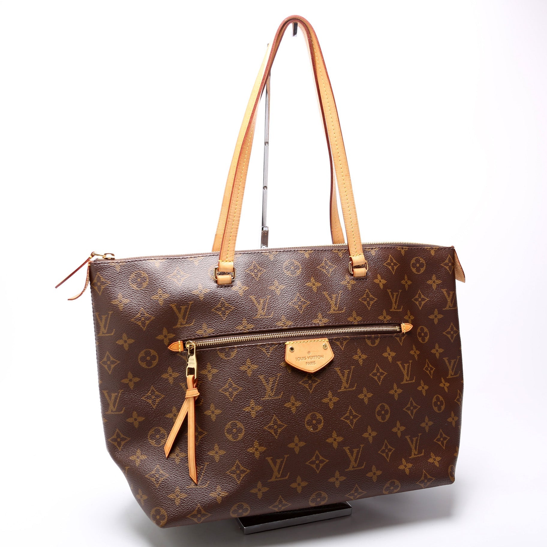 Louis Vuitton Iena MM Monogram Handbag Mm Monogram