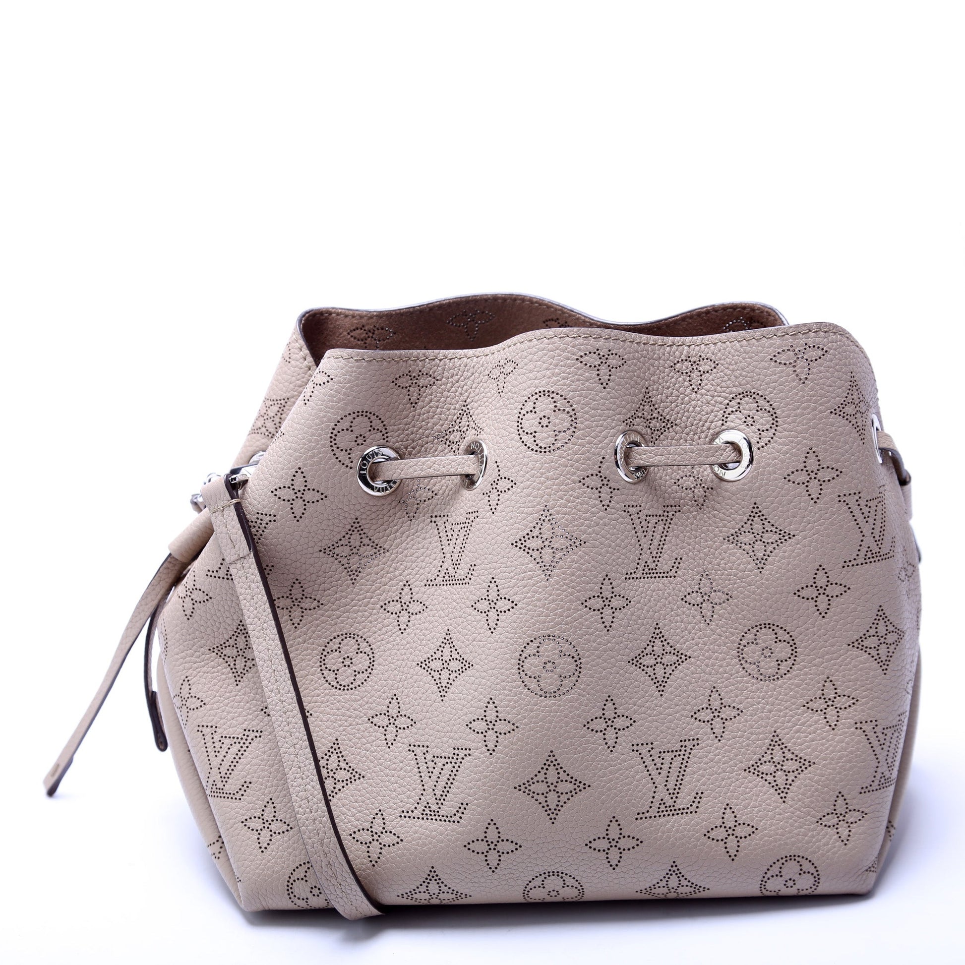 Louis Vuitton Bella Mahina Handbag Mahina B