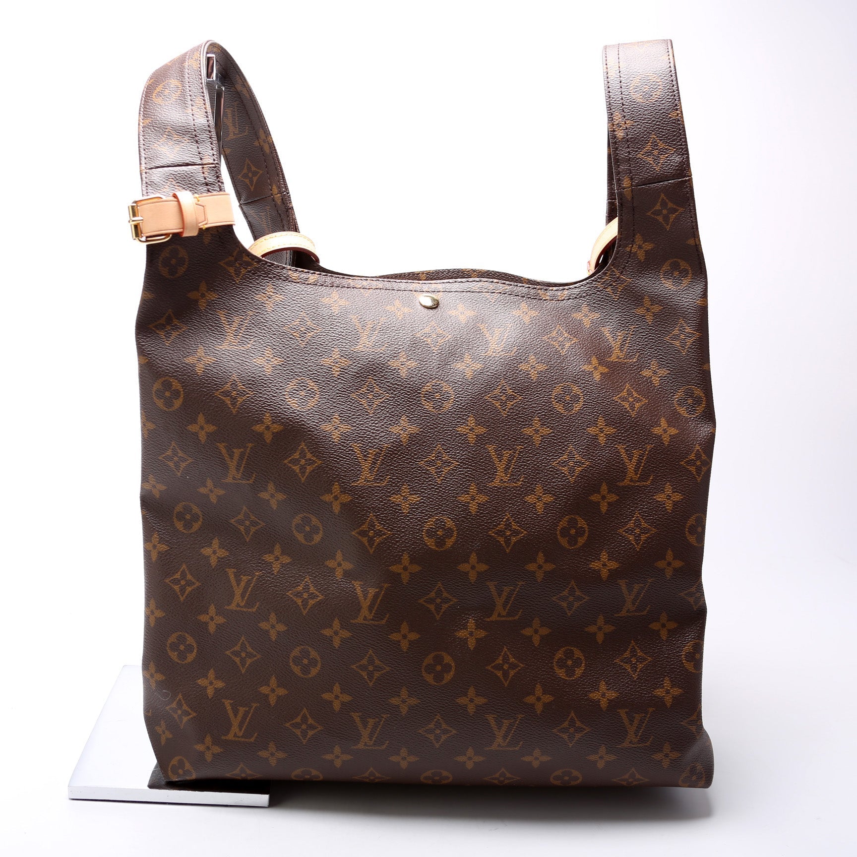 Louis Vuitton Atlantis GM Monogram Handbag