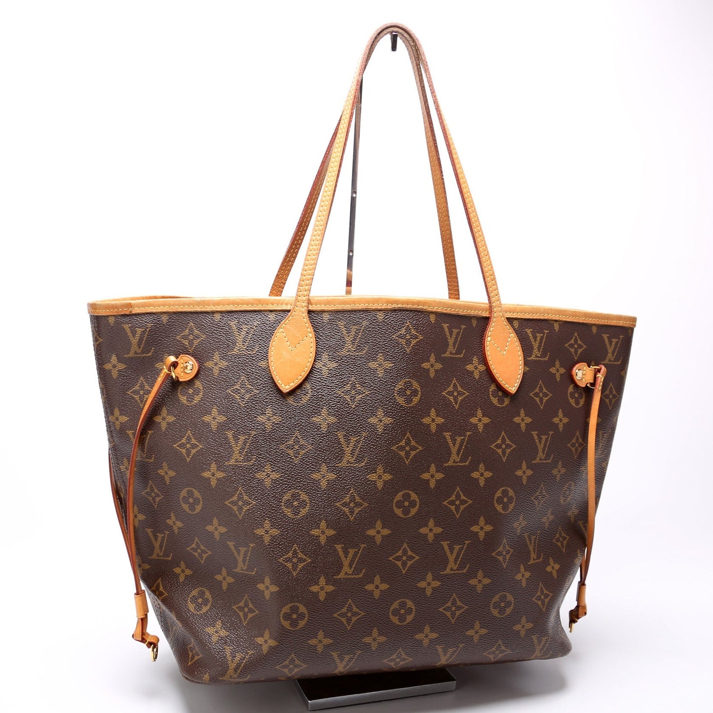 Louis Vuitton Neverfull MM Monogram Tote Bag Monogram 52