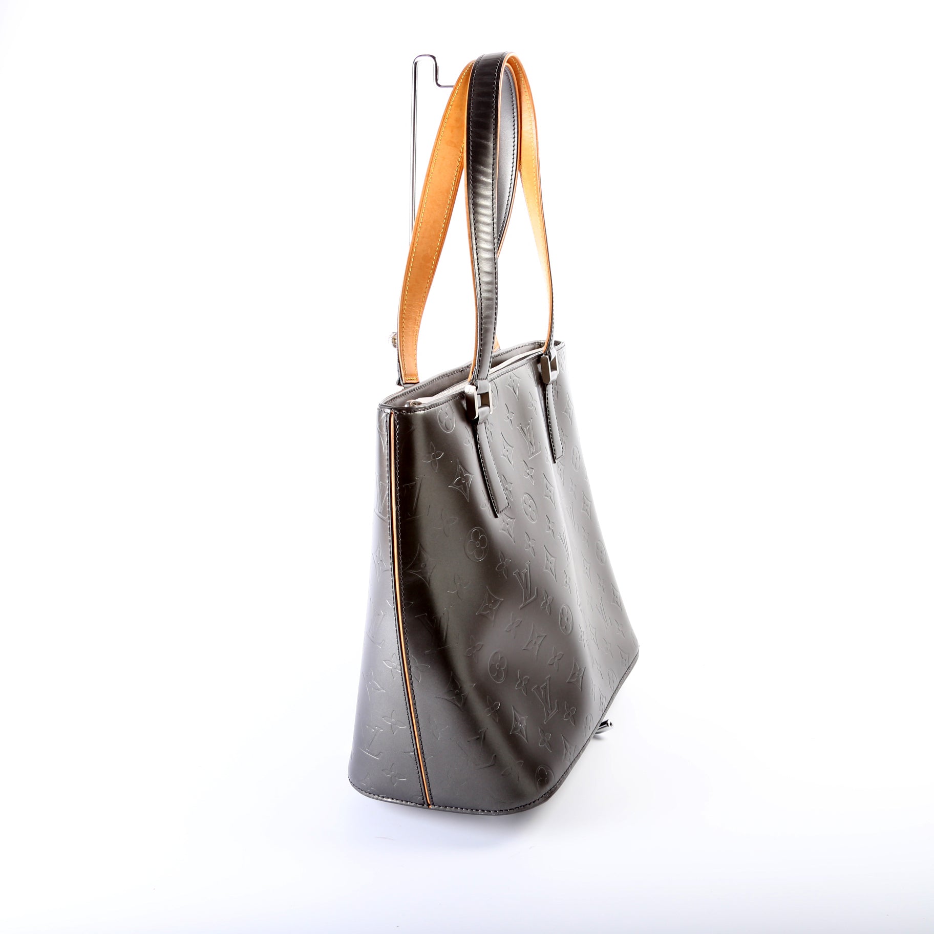 Louis Vuitton Stockton Matte Monogram Leather Handbag Leather 10