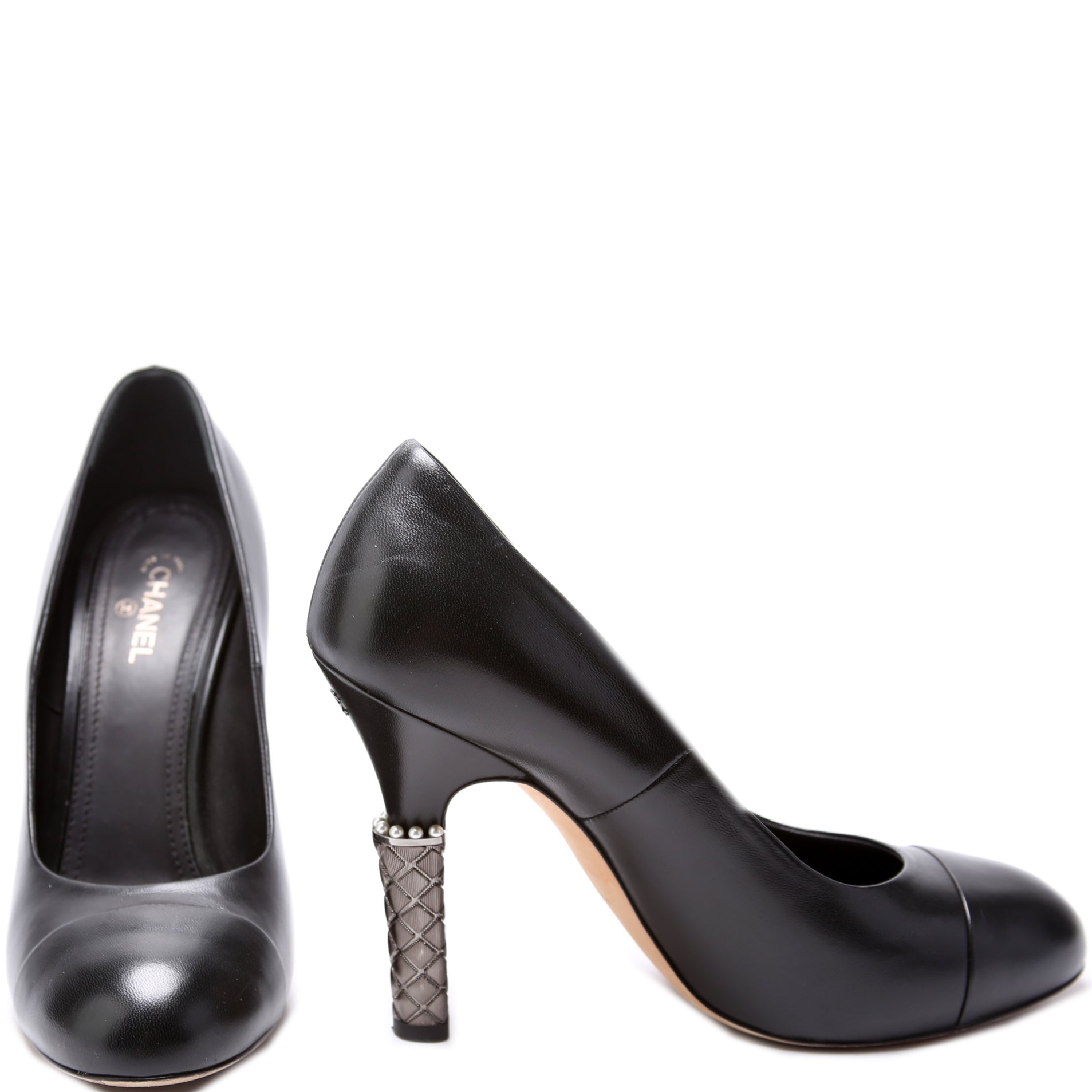 Chanel CC Cap Toe Pumps Size 40