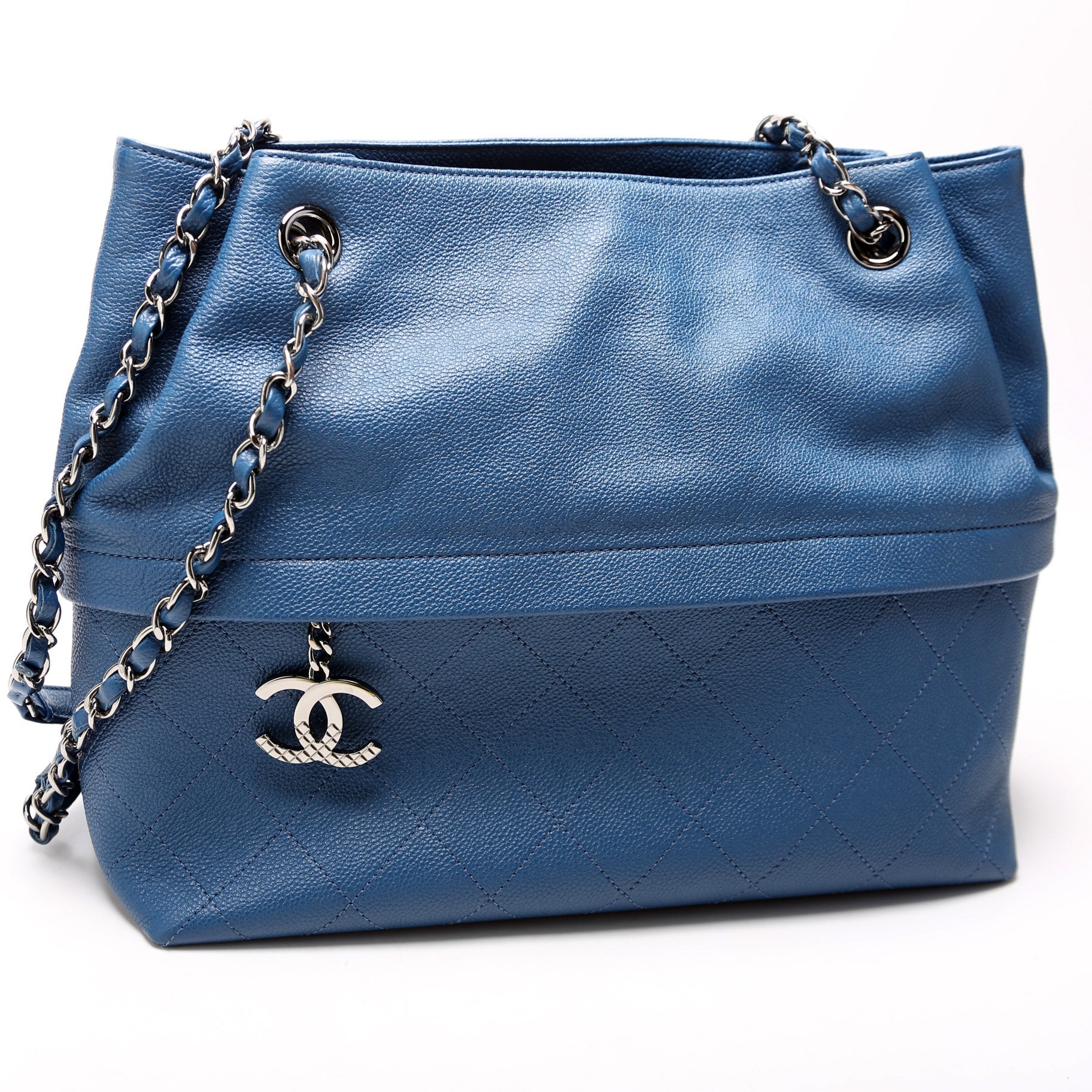 Chanel Zip Carry Shopping Caviar 24M Tote Bag