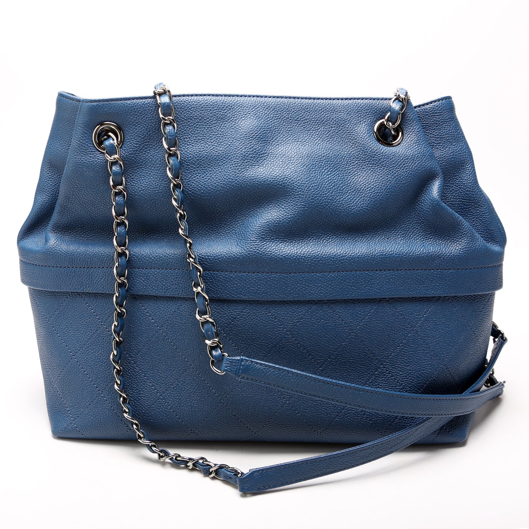 Chanel Zip Carry Shopping Caviar 24M Tote Bag
