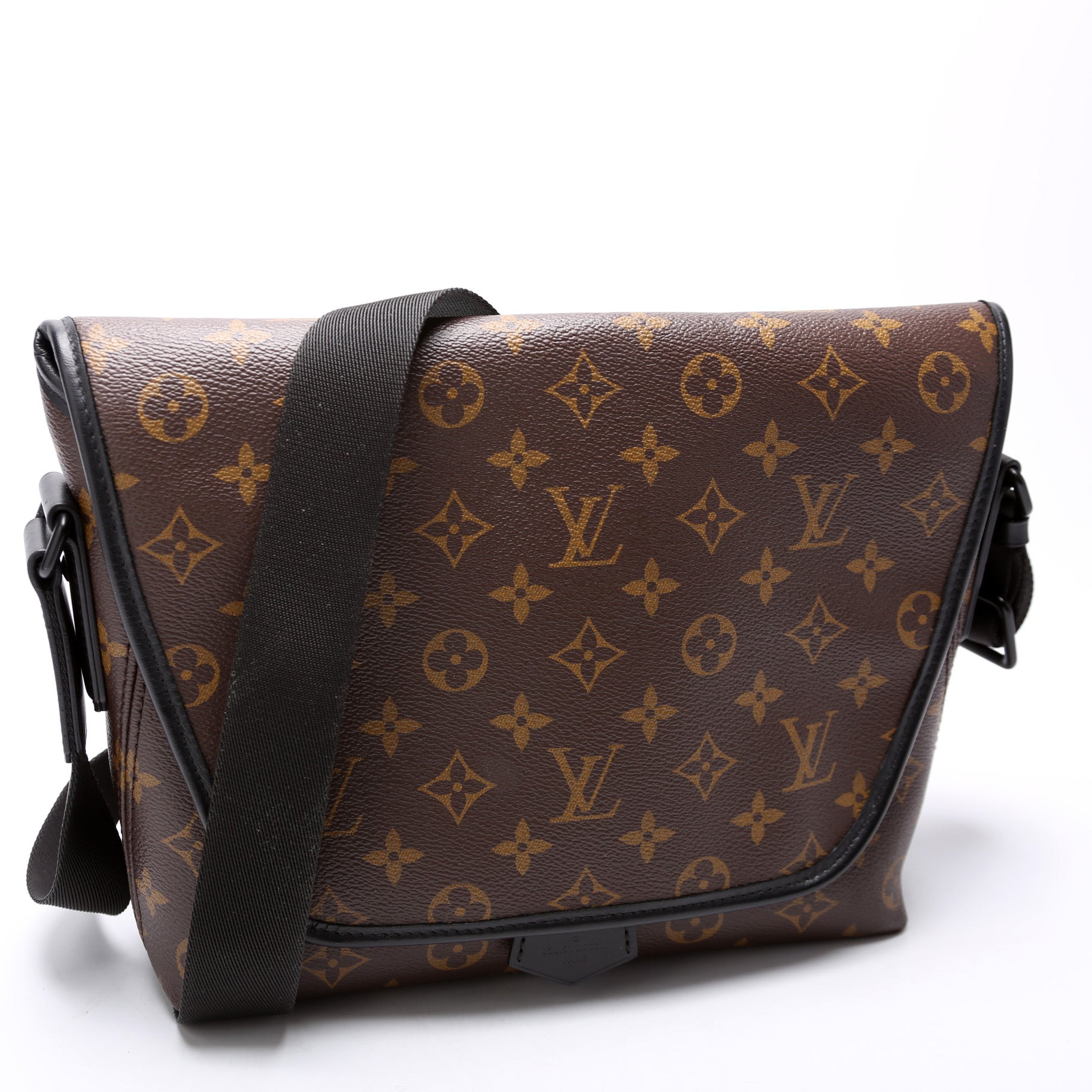 Louis Vuitton Magnetic Messenger Macassar Monogram Crossbody Bag Macassar Monogram