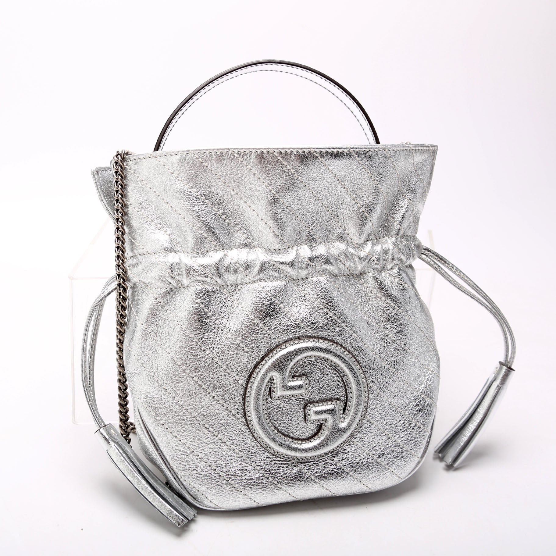 Gucci Blondie Mini Bucket Bag