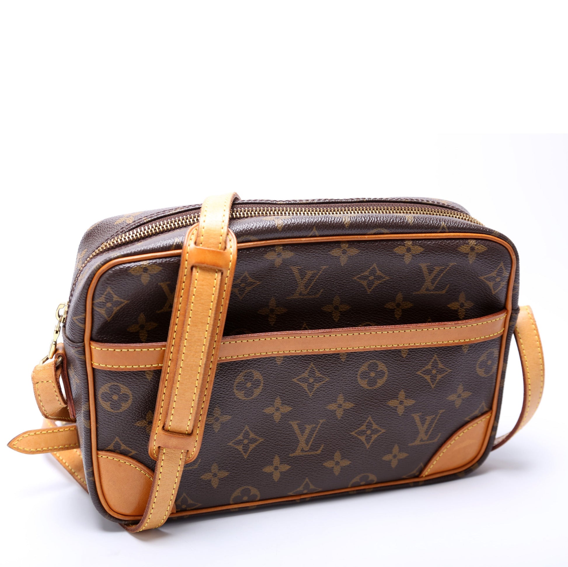 Louis Vuitton Trocadero 27 Monogram Handbag Monogram 28