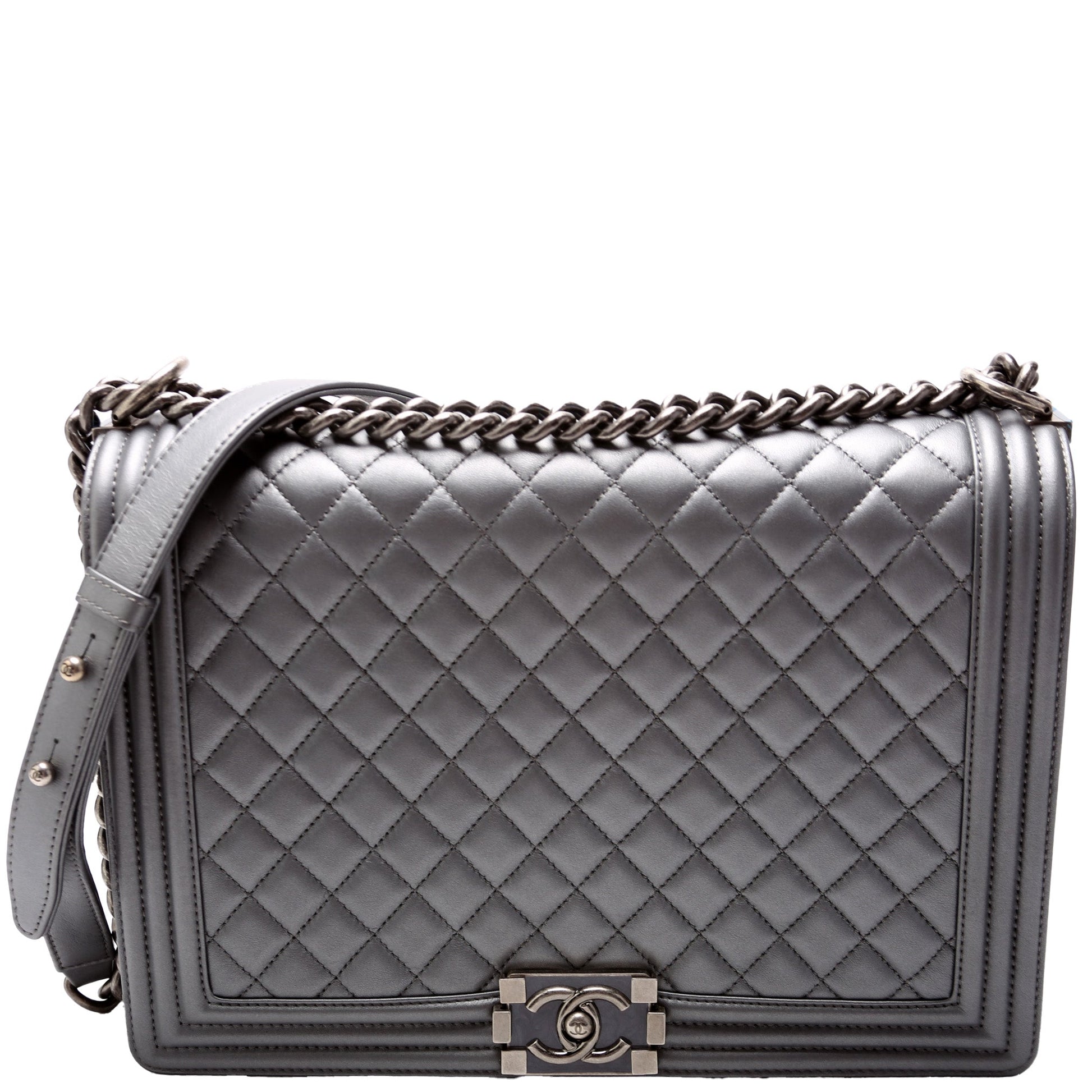 Chanel Boy Flap Lambskin 16-20M Handbag