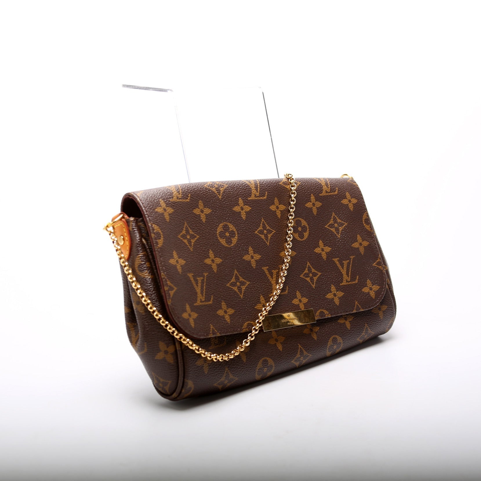 Louis Vuitton Favorite MM Monogram Handbag Monogram 66