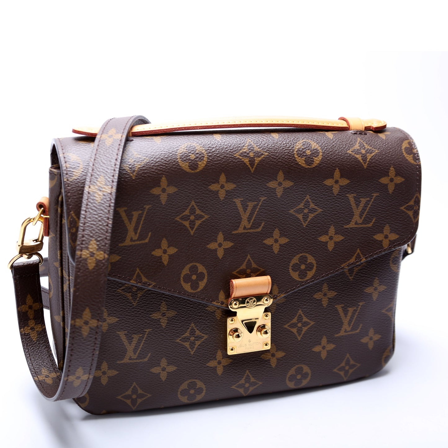 Louis Vuitton Pochette Metis Monogram Clutch Bag Monogram 50