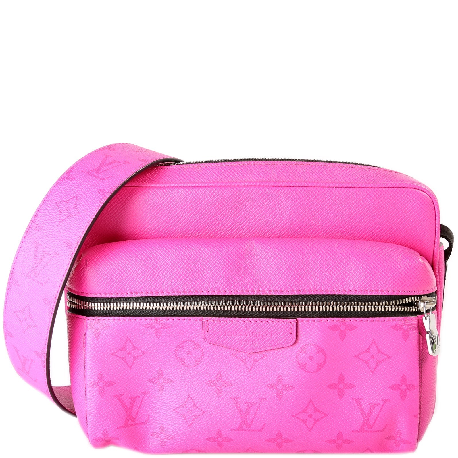 Louis Vuitton Outdoor Messenger Tiagarama Crossbody Bag