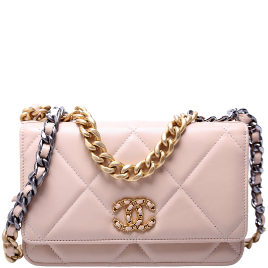 Chanel 19 WOC Quilted Lambskin 31M Clutch Bag