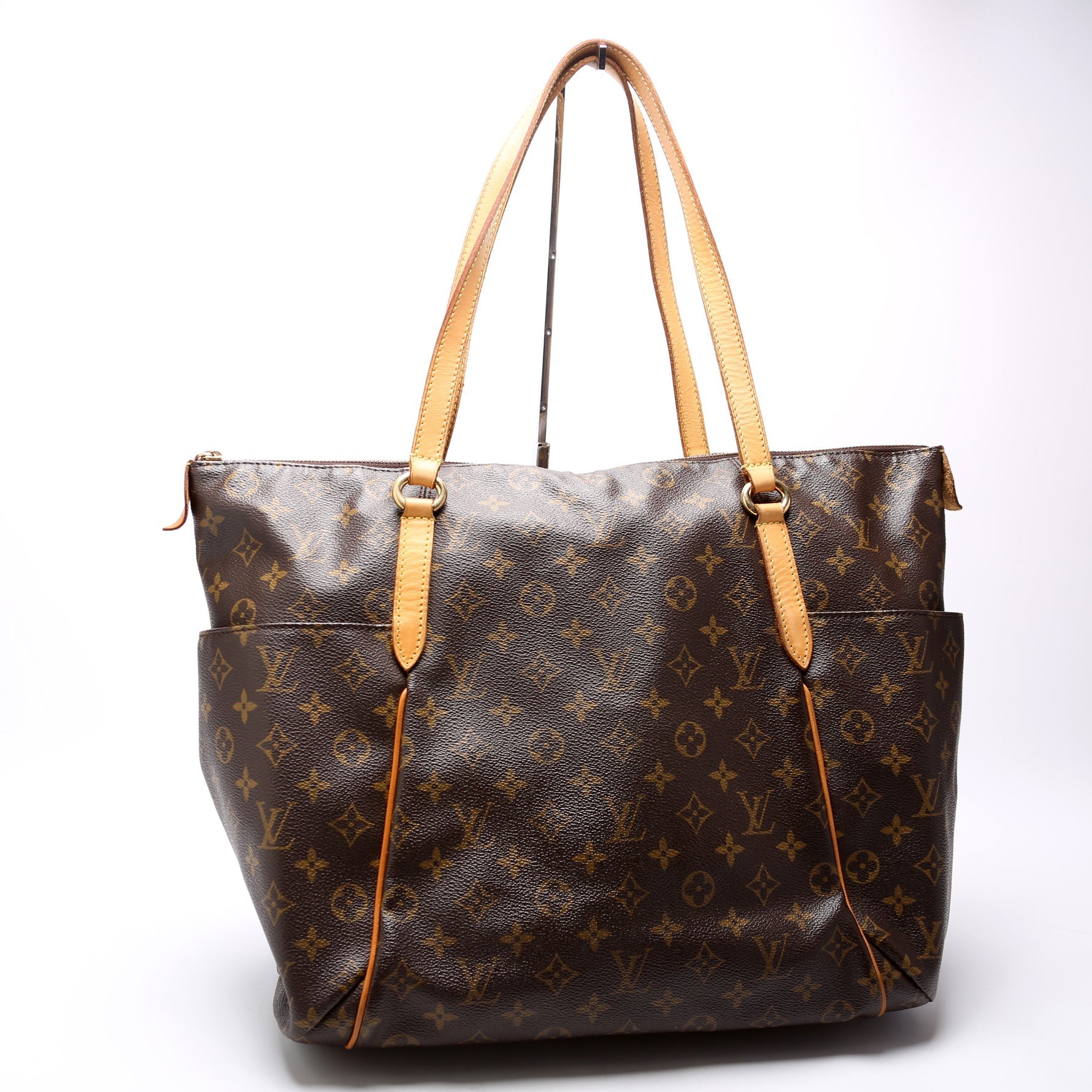 Louis Vuitton Totally Monogram GM Handbag Monogram 6