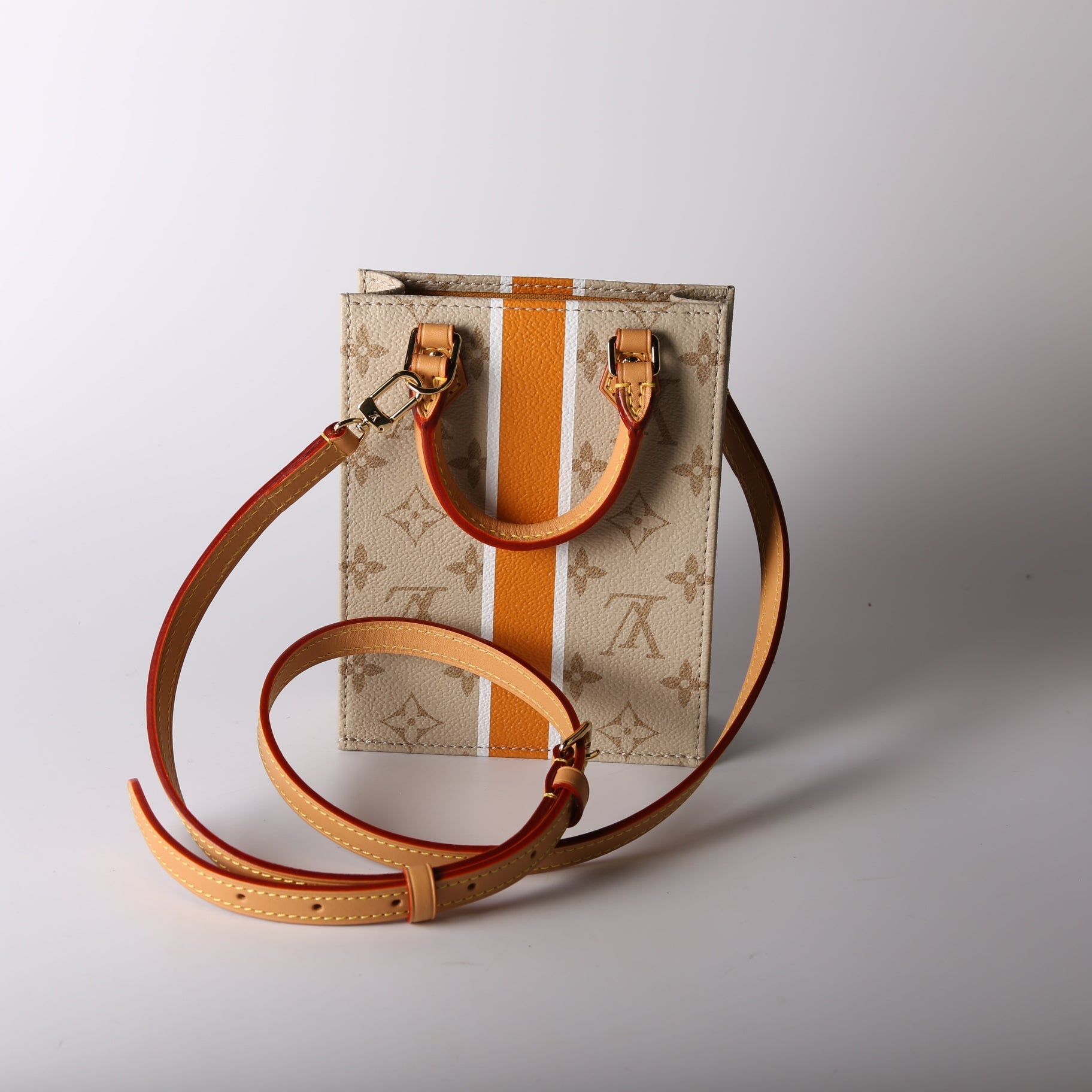 Louis Vuitton Petit Sac Plat Monogram Handbag Monogram 2